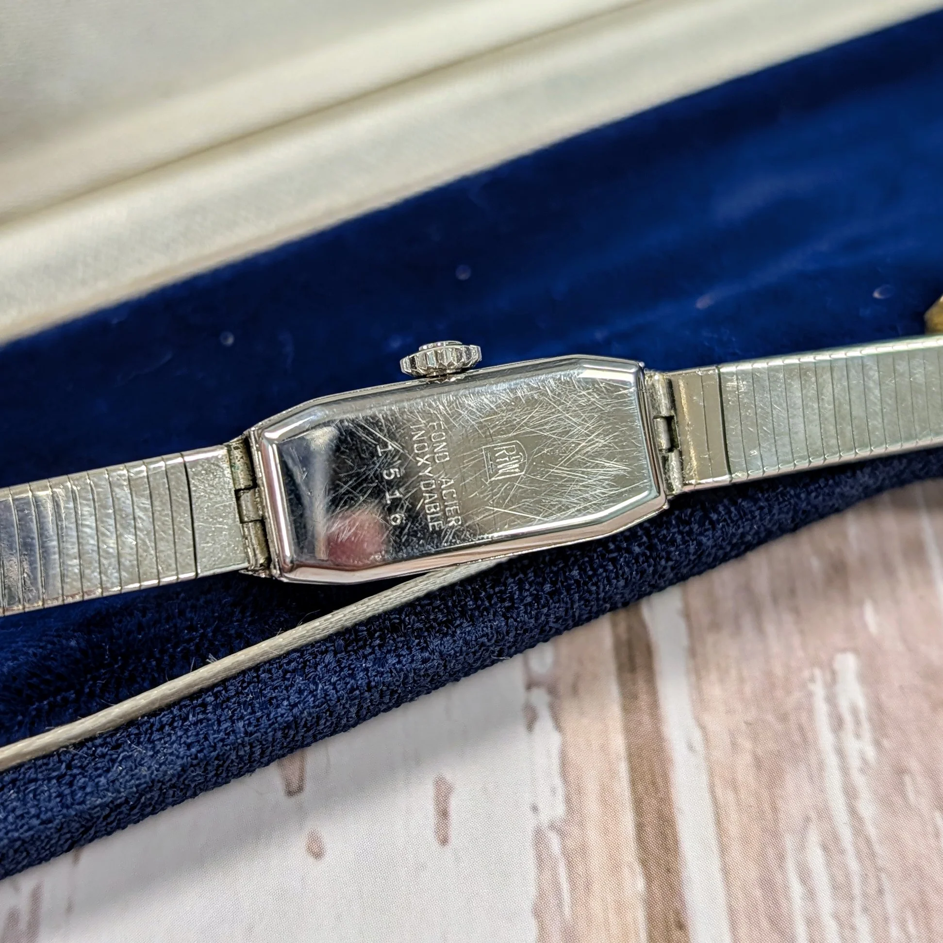 Vintage Bucherer Ladies Cocktail Watch 17 Jewels Swiss - ALL Original In Box! - Image 11