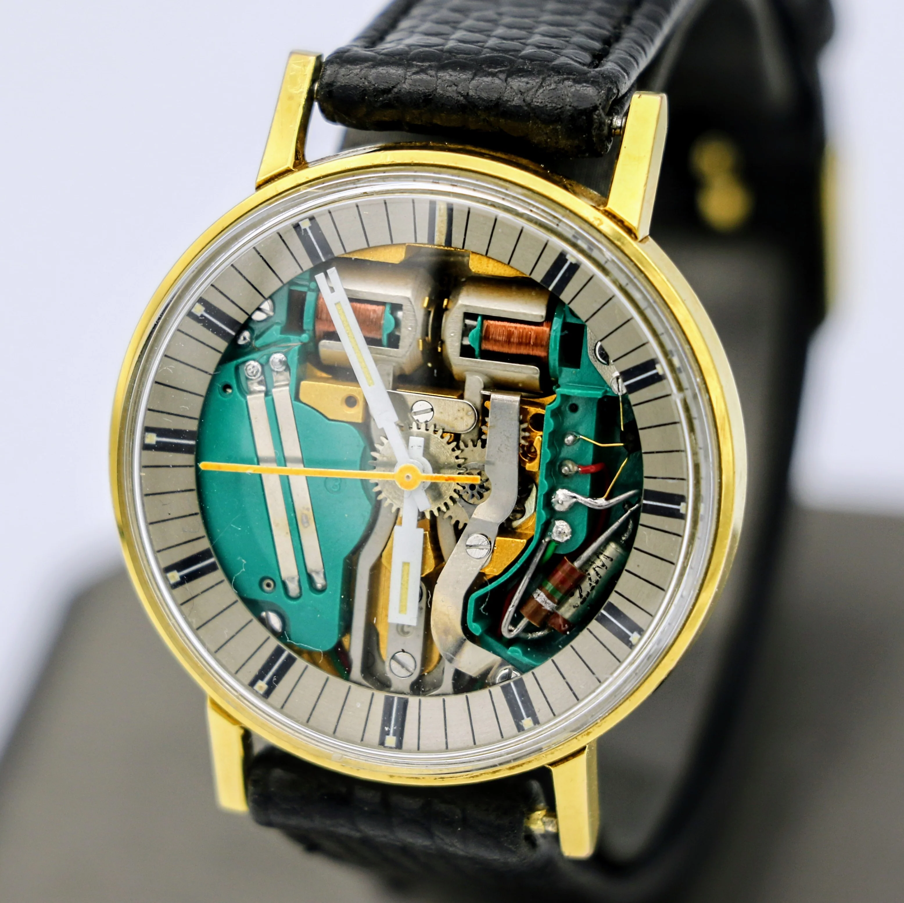 BULOVA Accutron SpaceView Writswatch Electronically Controlled 214 Tuning Fork Watch - Image 4