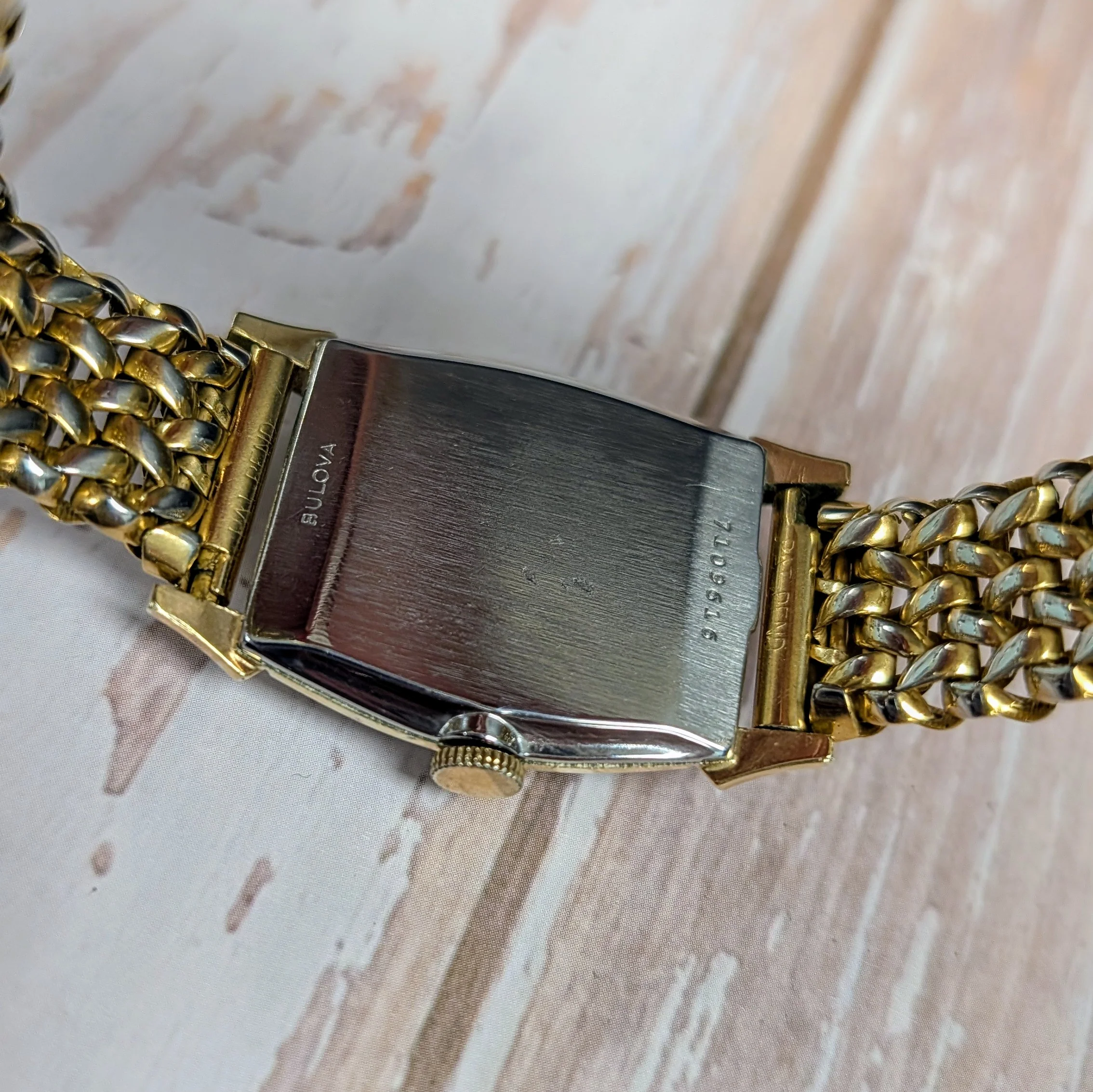 Vintage Bulova Cadet "D" Dress Watch 15 Jewels Cal. 10BC Tonneau Case Wristwatch - Image 9