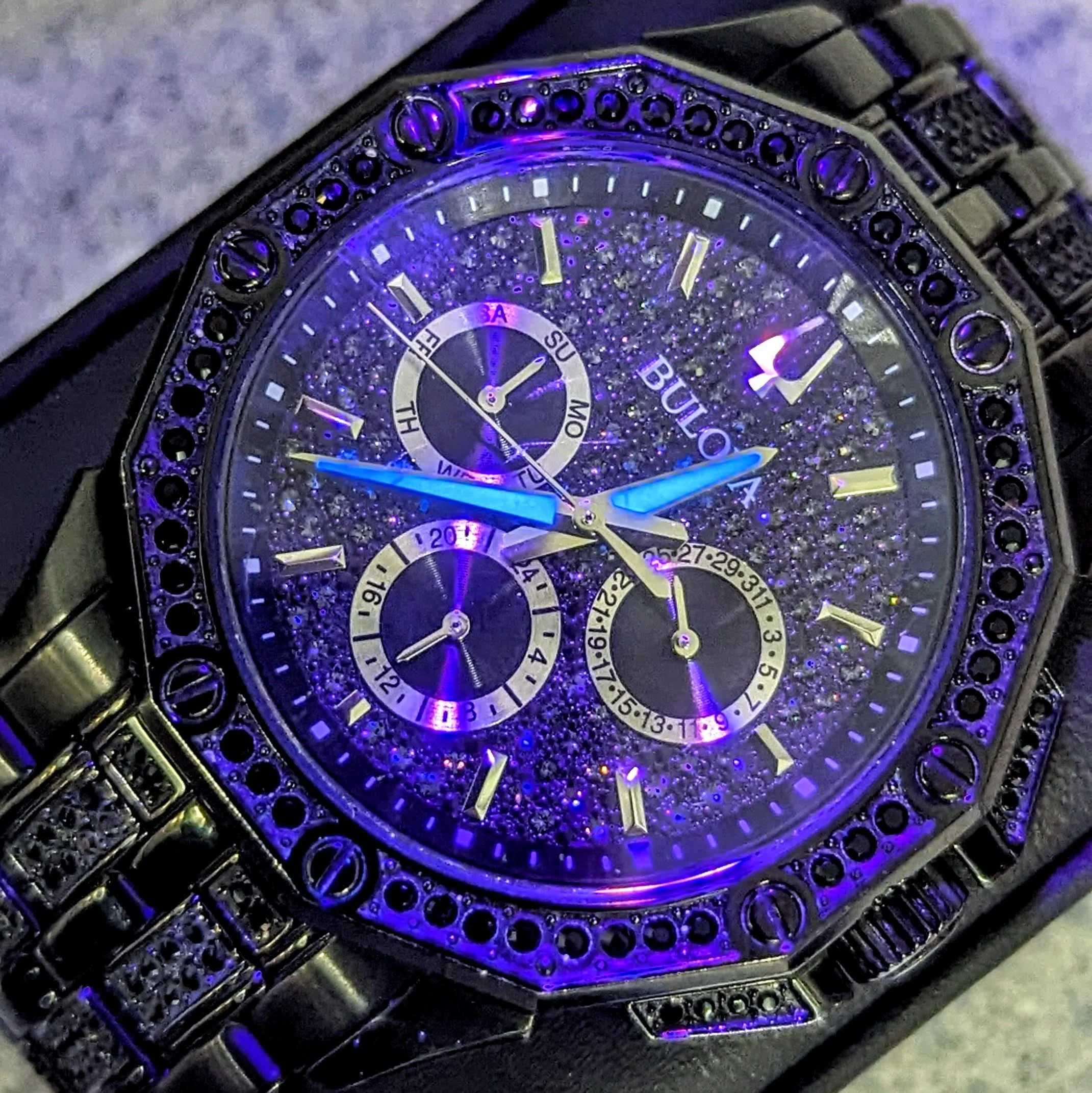 BULOVA Octava Crystal Watch 98C134 - 300 Crystales on the Black Tone Stainless Steel - Image 10