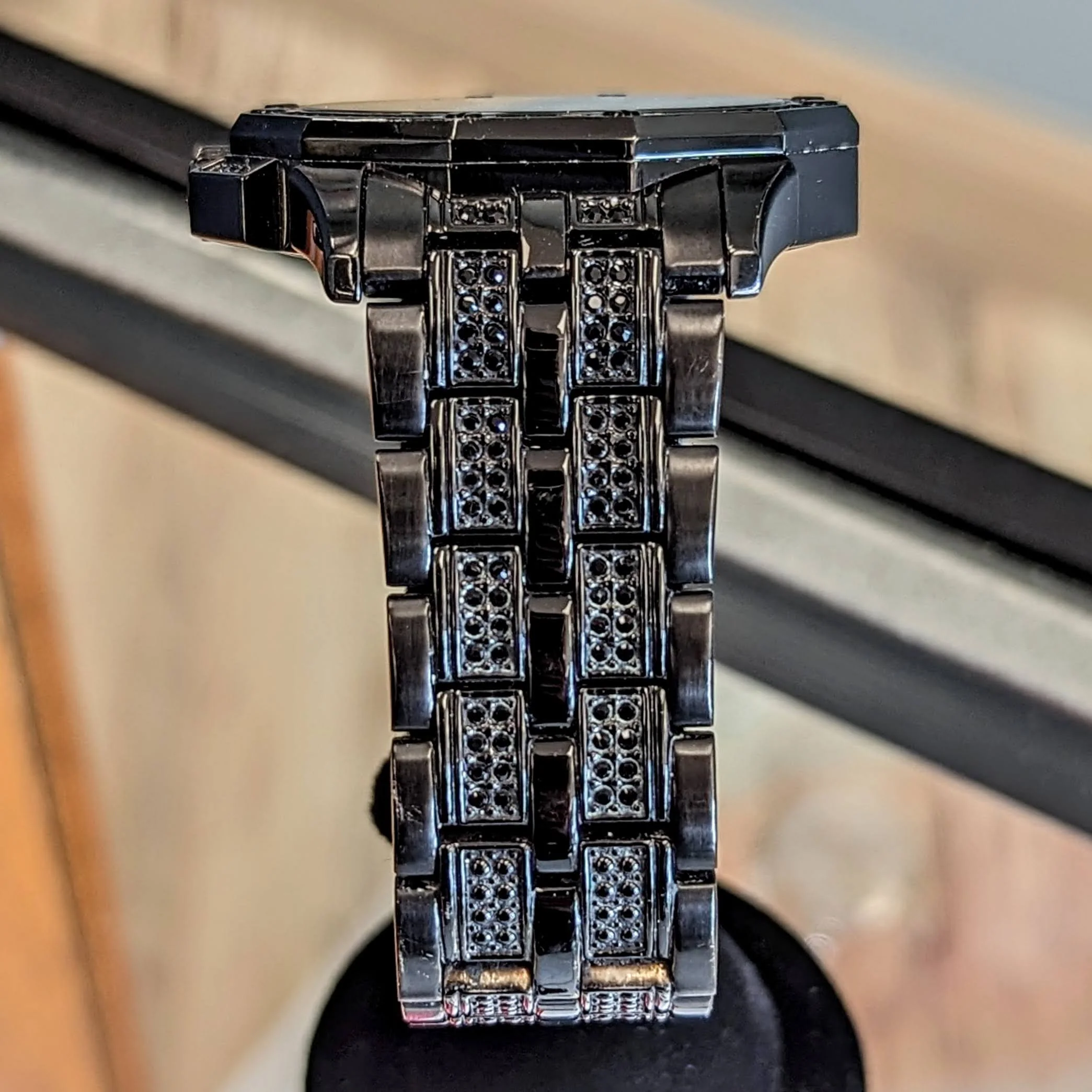 BULOVA Octava Crystal Watch 98C134 - 300 Crystales on the Black Tone Stainless Steel - Image 6