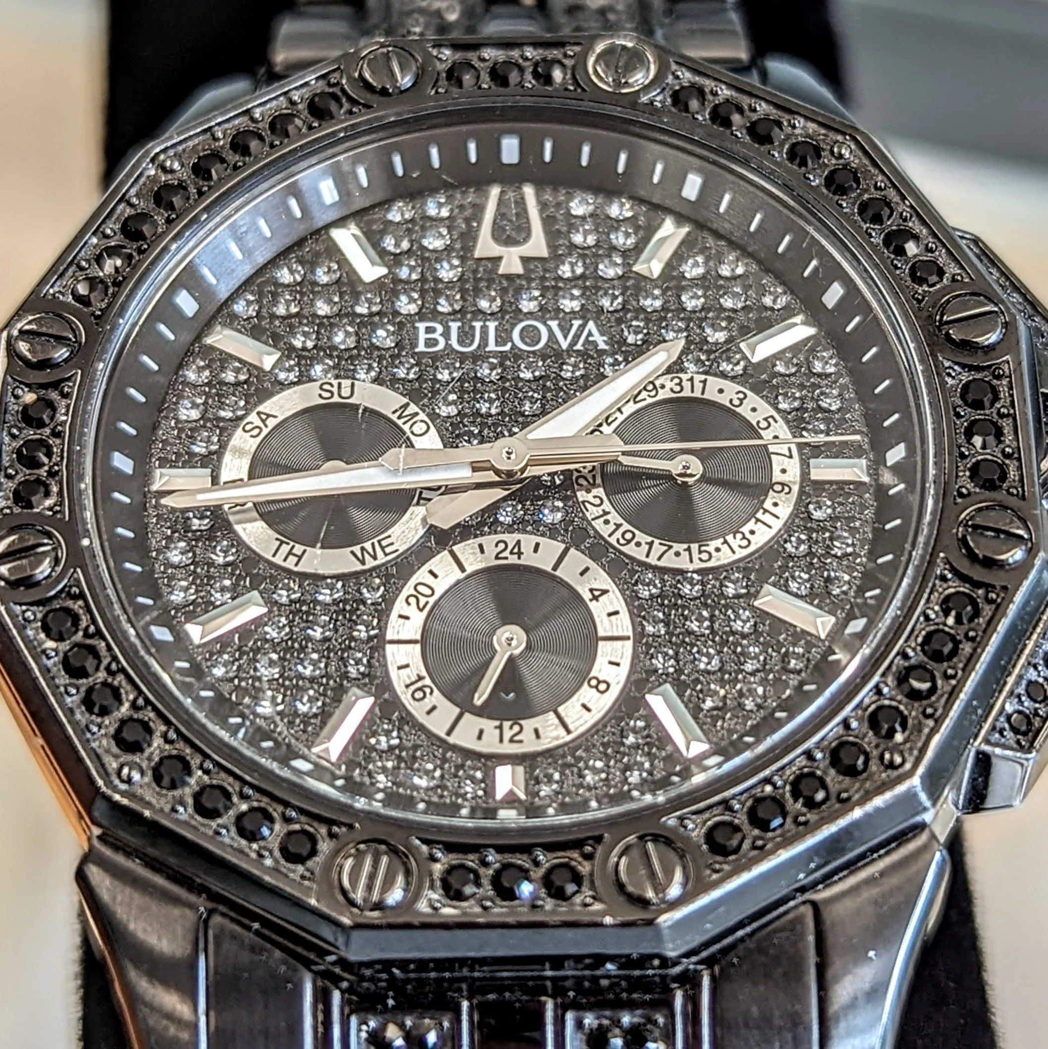 BULOVA Octava Crystal Watch 98C134 - 300 Crystales on the Black Tone Stainless Steel - Image 7