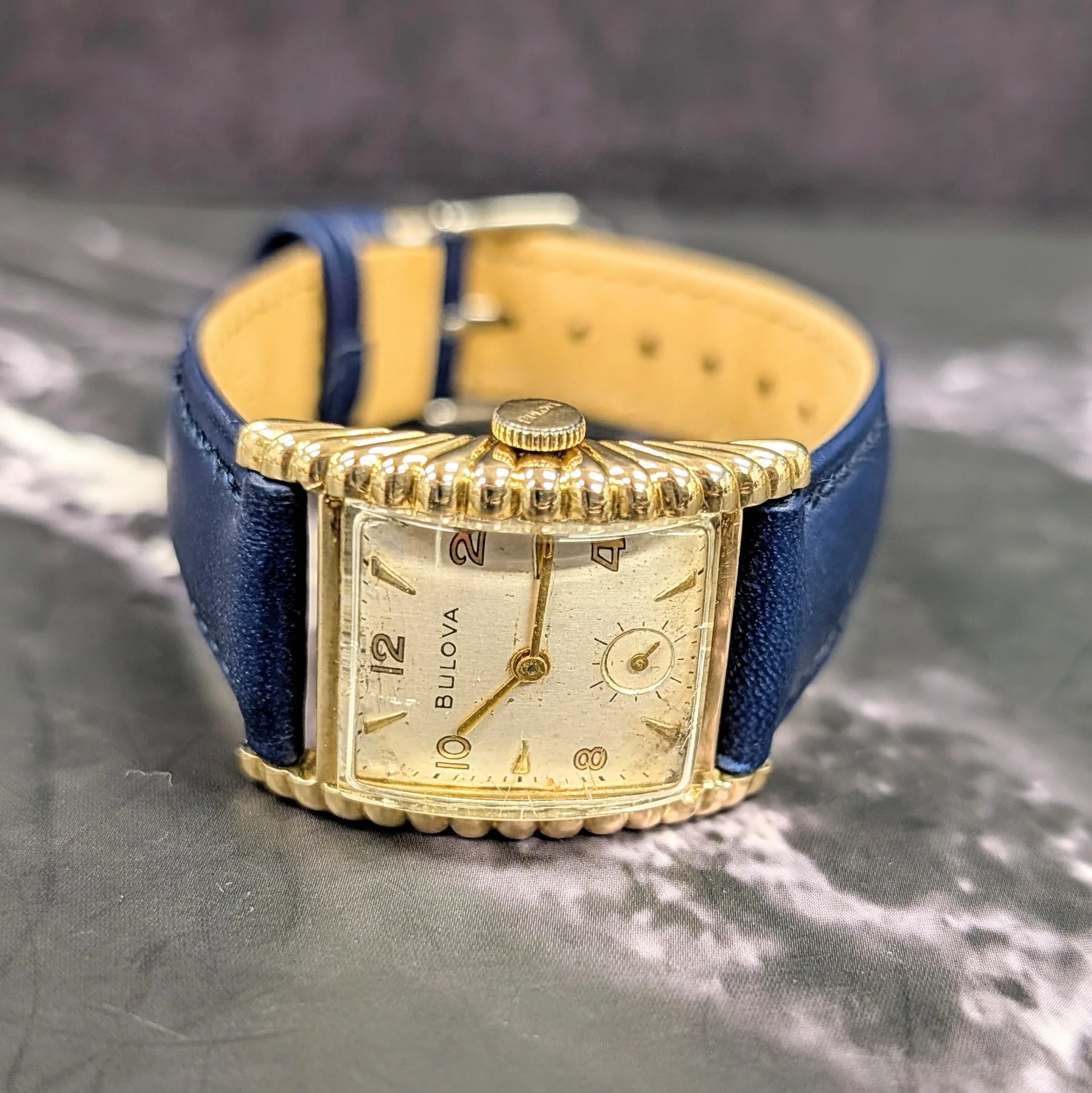 1951 Bulova Westover Watch Cal. 8AC 17 Jewels Fancy Tank Case Wristwatch U.S.A. - Image 8