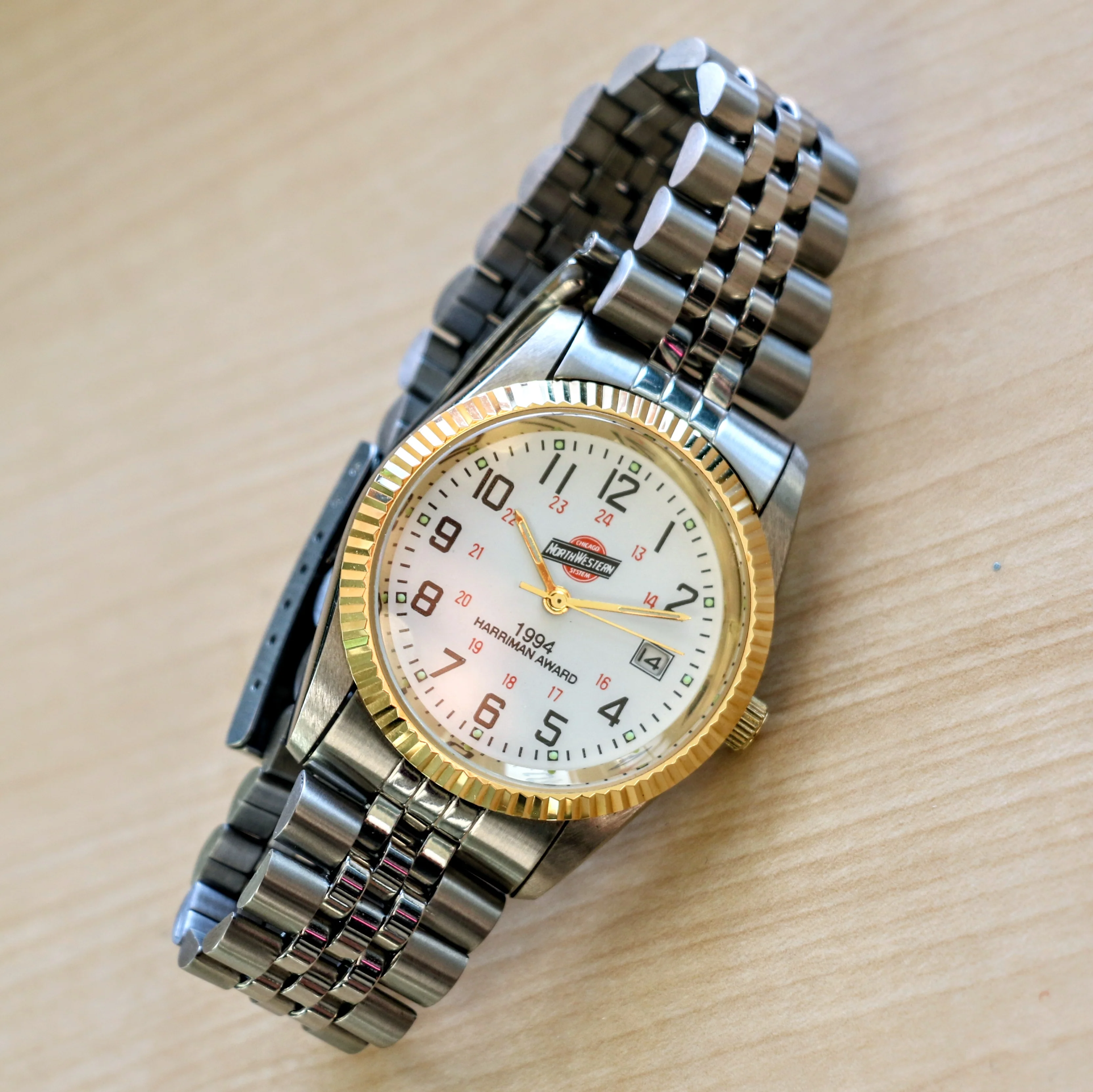 Chicago North Western Railroad System 1994 Harriman Award Watch - SEIKO EPSON VP32 Quartz Movement - Image 8