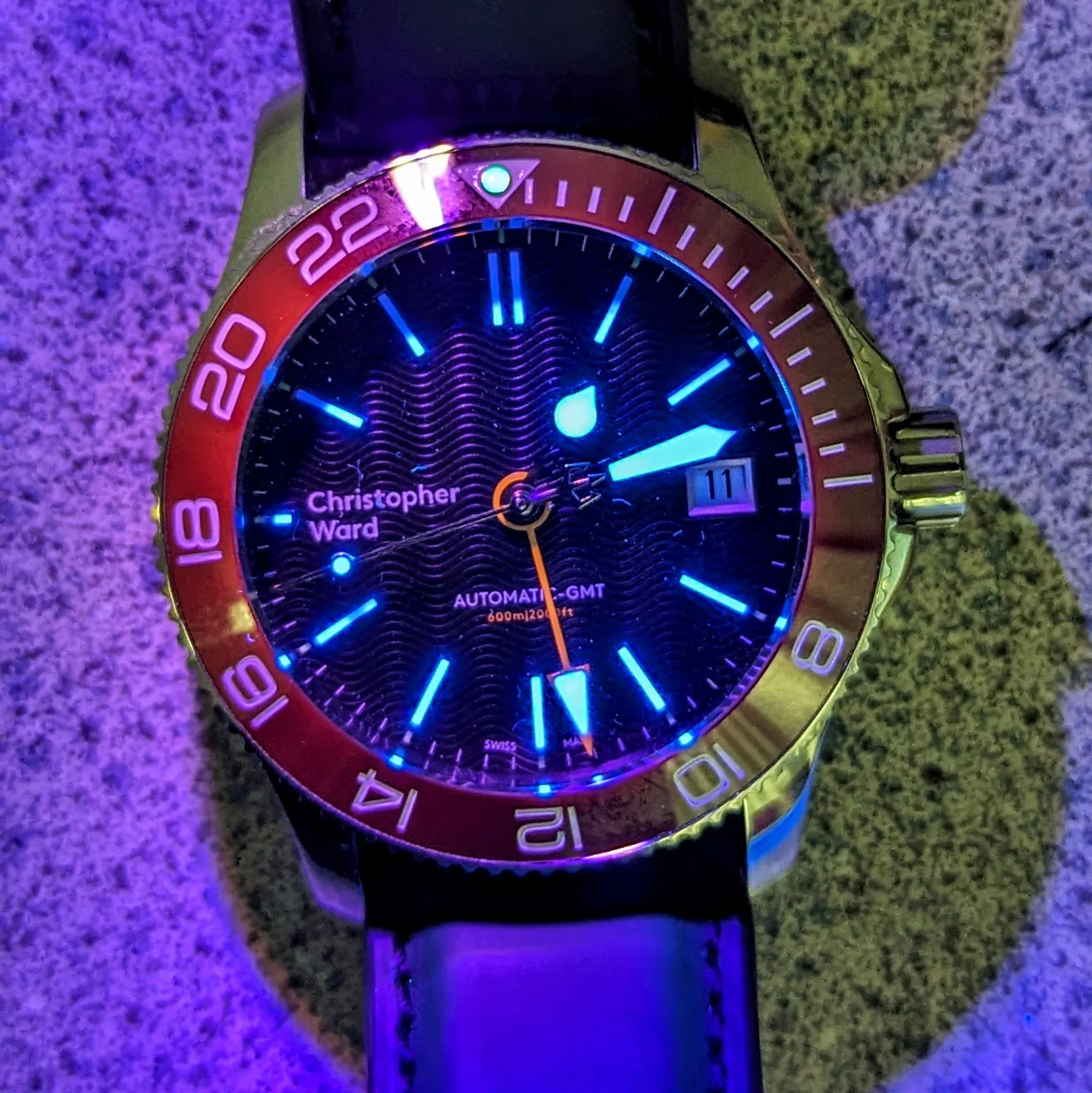 Christopher Ward C60 Trident PRO 600 GMT Diver Watch C6038AGM2 - ALL Original, Double Box & Papers - Image 13