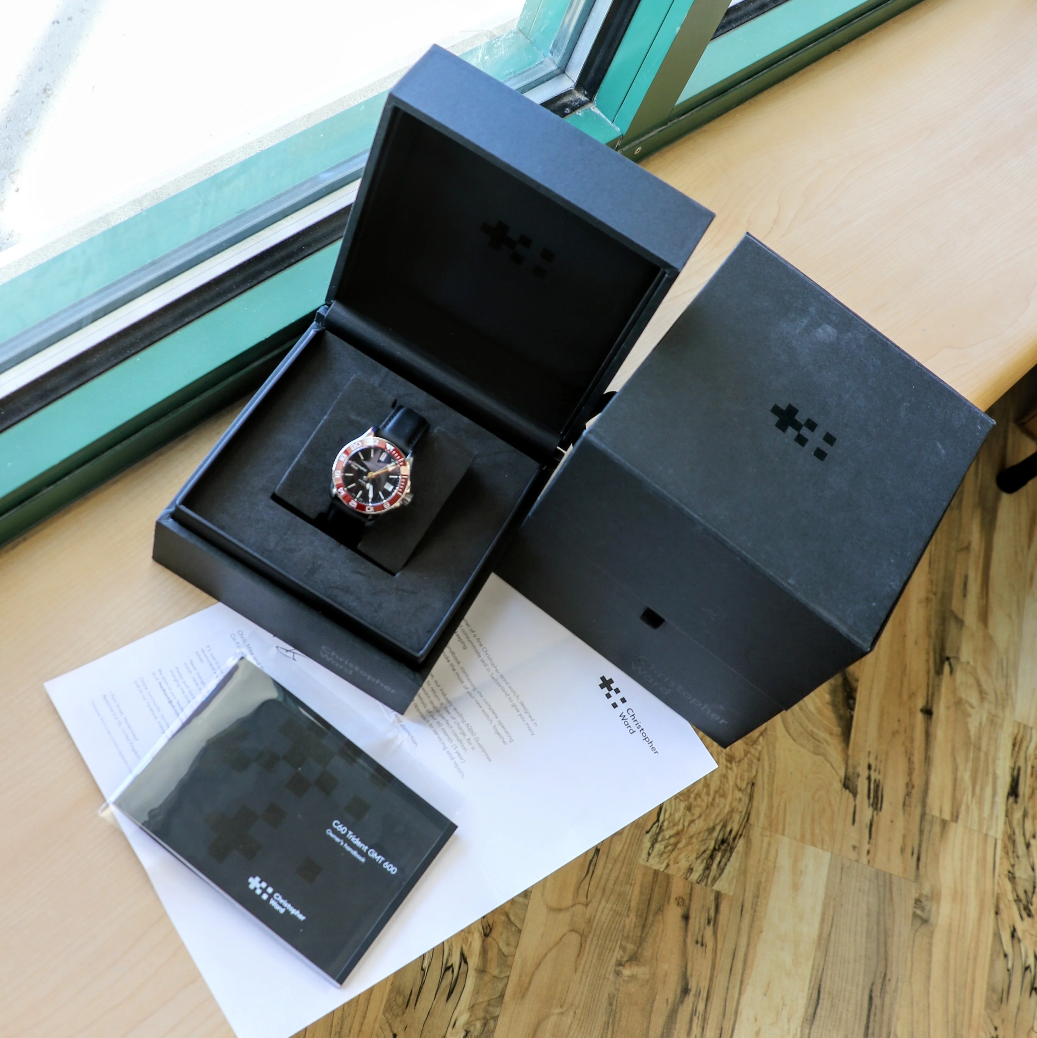 Christopher Ward C60 Trident PRO 600 GMT Diver Watch C6038AGM2 - ALL Original, Double Box & Papers - Image 16