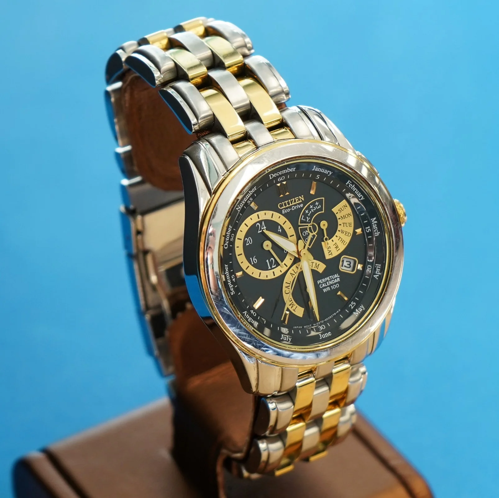 CITIZEN Eco-Drive Chandler Watch BL8004-53E Perpetual Calendar Two-Tone Wristwatch - Image 3