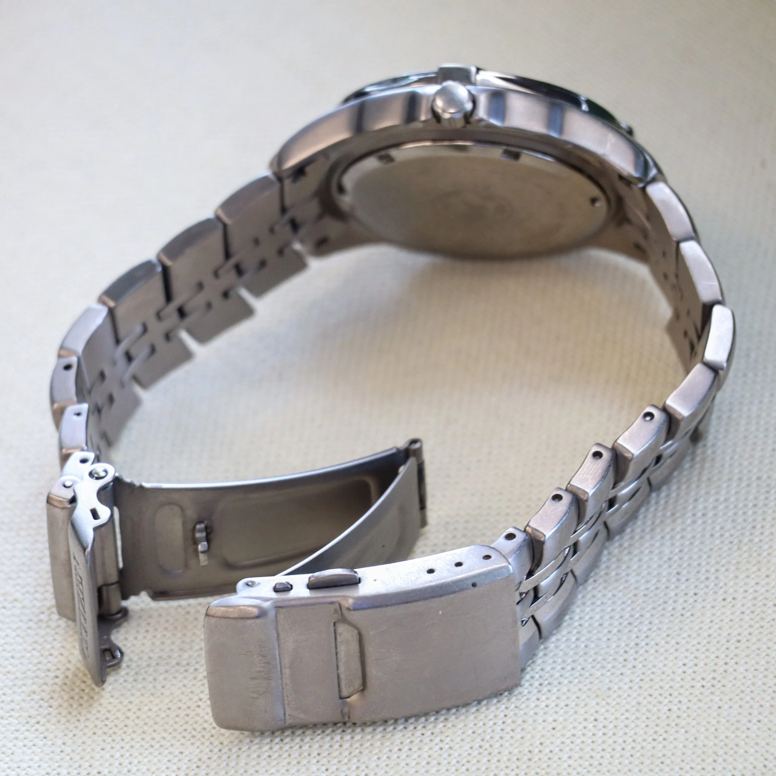 CITIZEN Eco-Drive Titanium Watch Ref. BM8230-58A Professional Diver Wristwatch WR 200 - Image 11