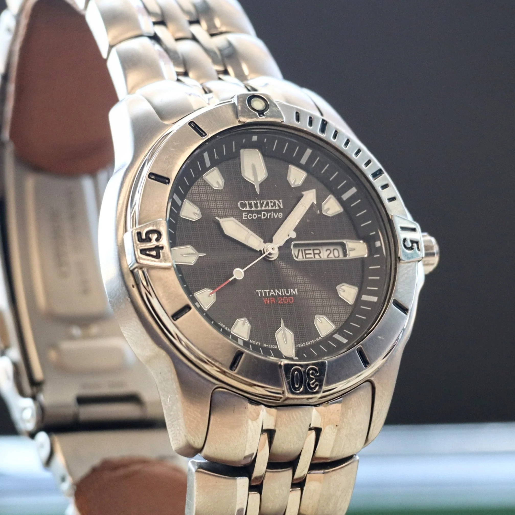 CITIZEN Eco-Drive Titanium Watch Ref. BM8230-58A Professional Diver Wristwatch WR 200 - Image 4
