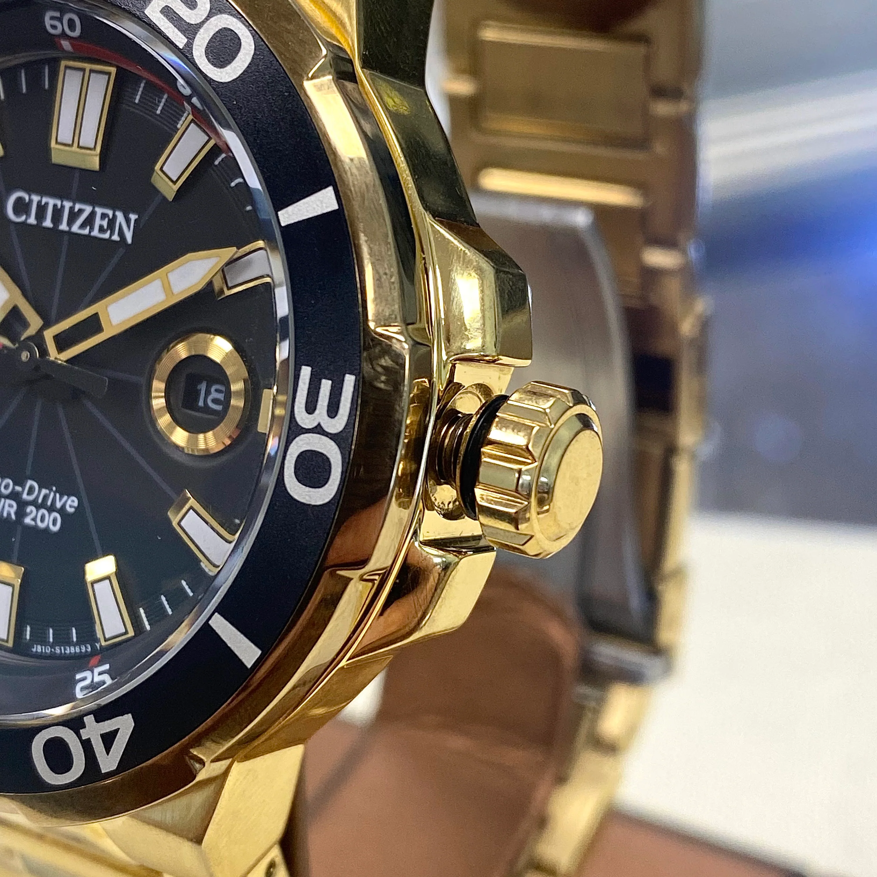CITIZEN Endeavor Watch Eco-Drive WR 200 Diver Wristwatch Ref. AW1422-50E ALL S.S. - Image 6