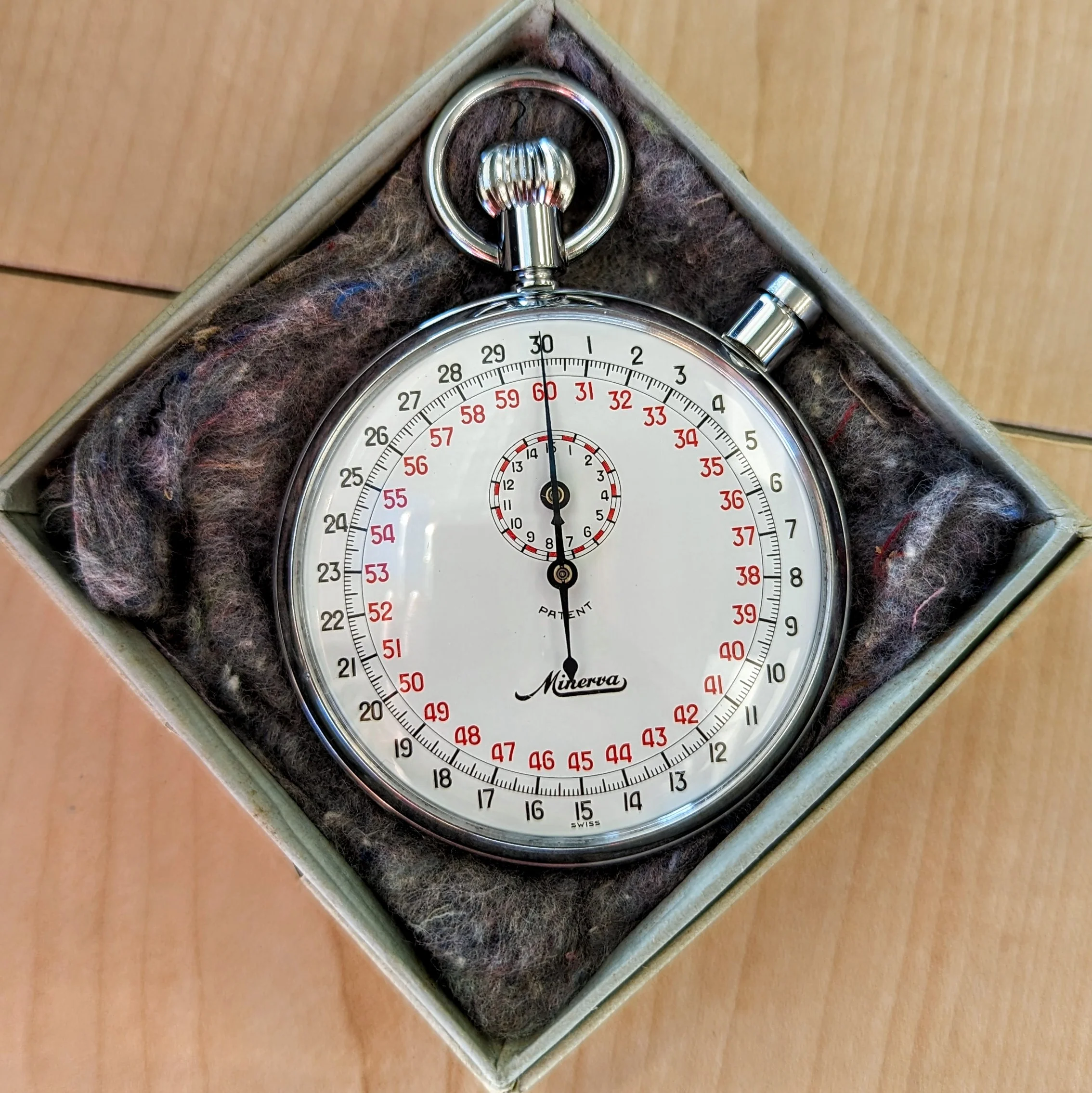 NOS MINERVA Patent Mechanical Stop Watch 7 Jewels Swiss Made 1/10 Sec - Original Box! - Image 2