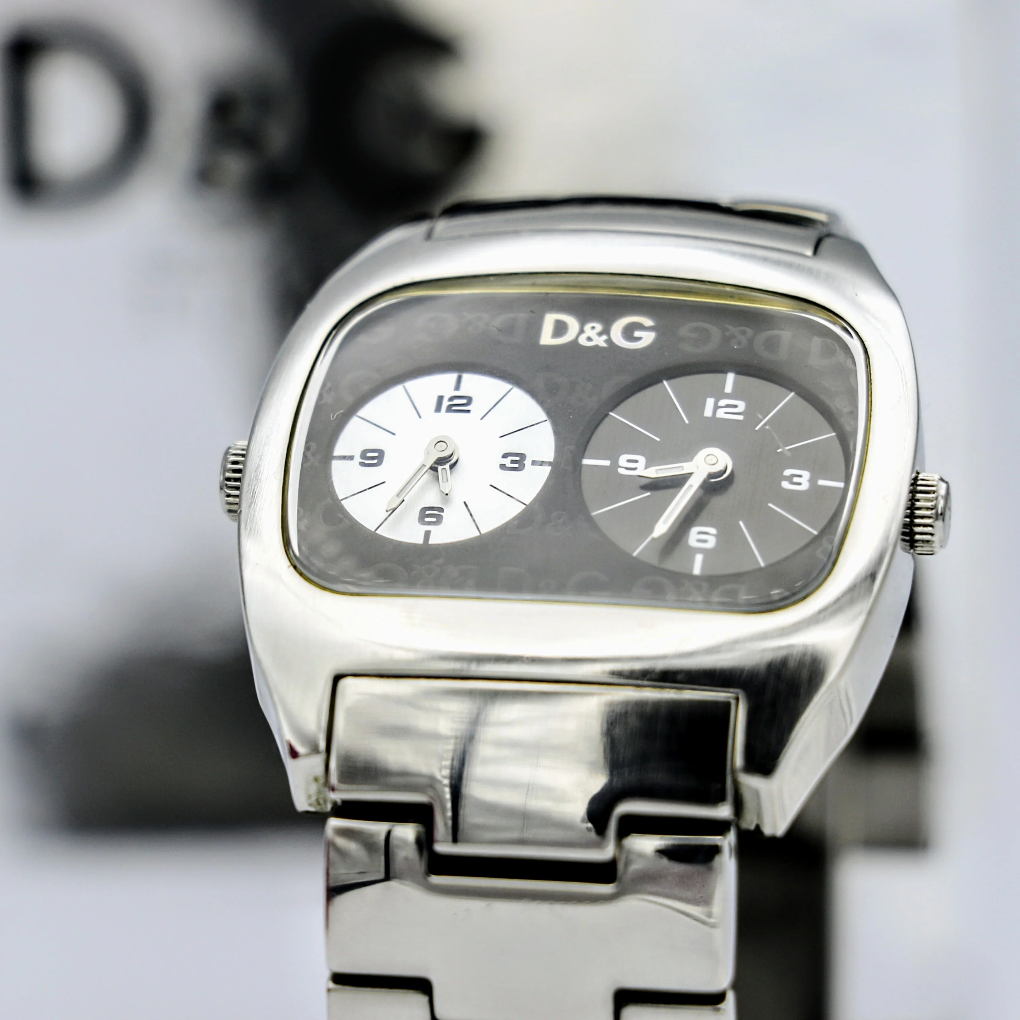 DOLCE & GABBANA Dual Time Watch Ref. DW0138 Wristwatch - Original D&G Box, Bag & Papers! - Image 4