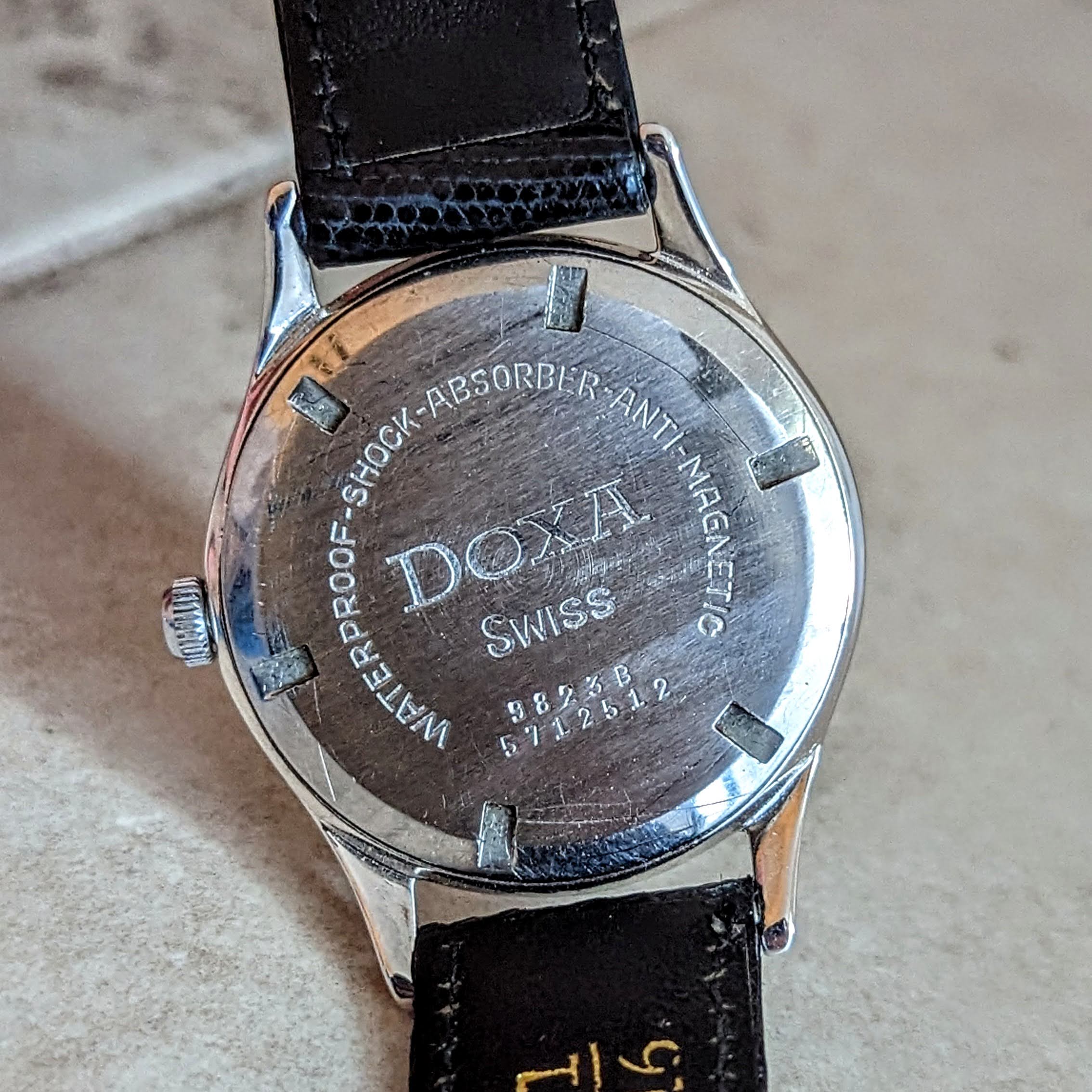 DOXA Anti-Magnetic Jumbo Wristwatch ETA 1147 Swiss Made Mechanical Watch - Image 12