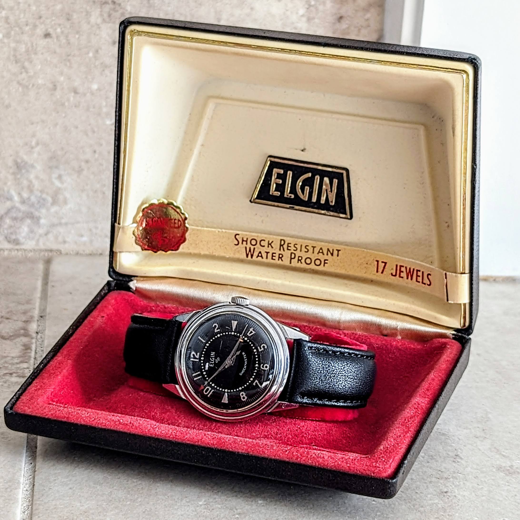 ELGIN Dolphin Watch Durapower Shockmaster Wristwatch Ref. 5918 Black Dial - Image 3
