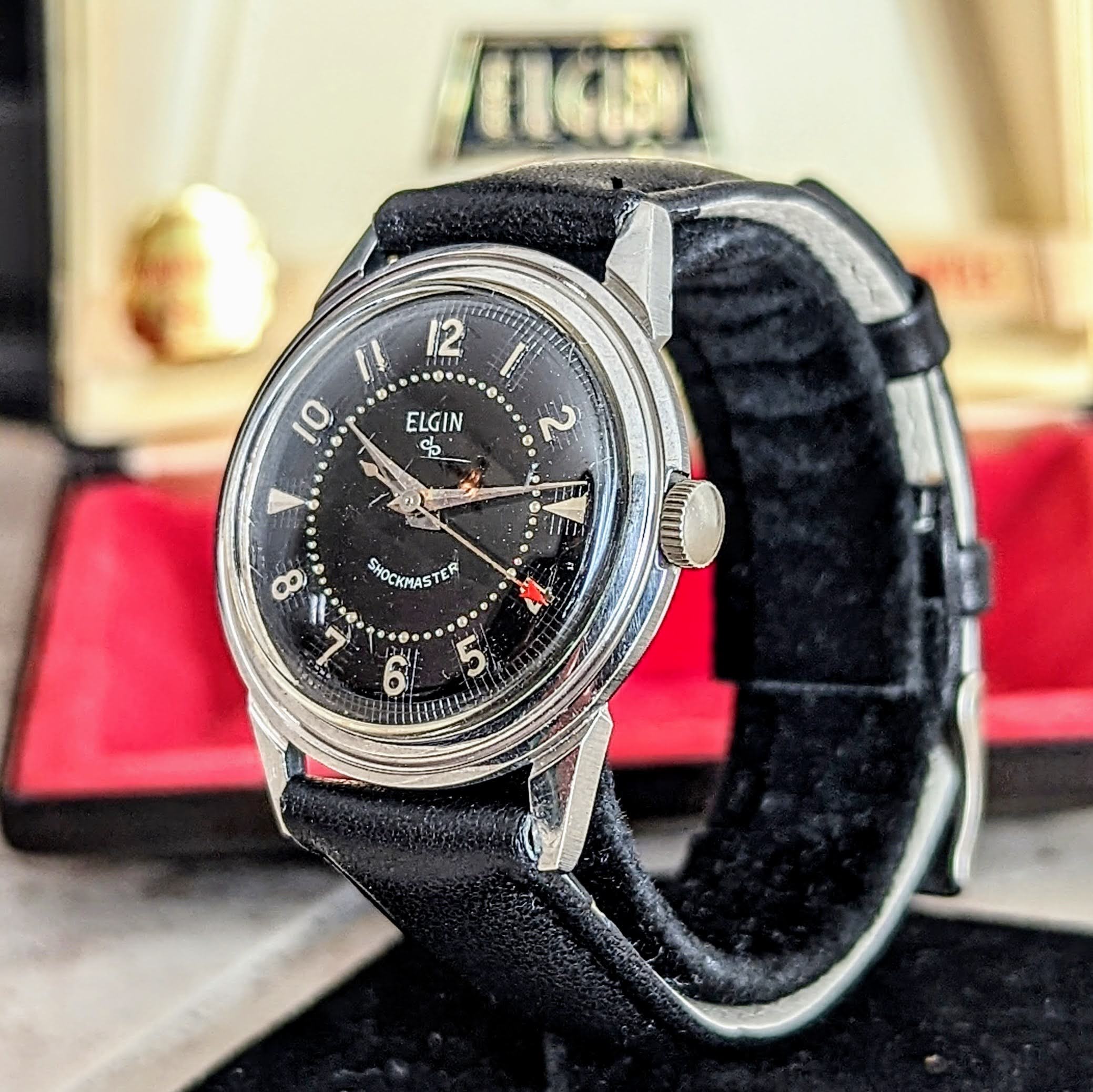 ELGIN Dolphin Watch Durapower Shockmaster Wristwatch Ref. 5918 Black Dial - Image 4