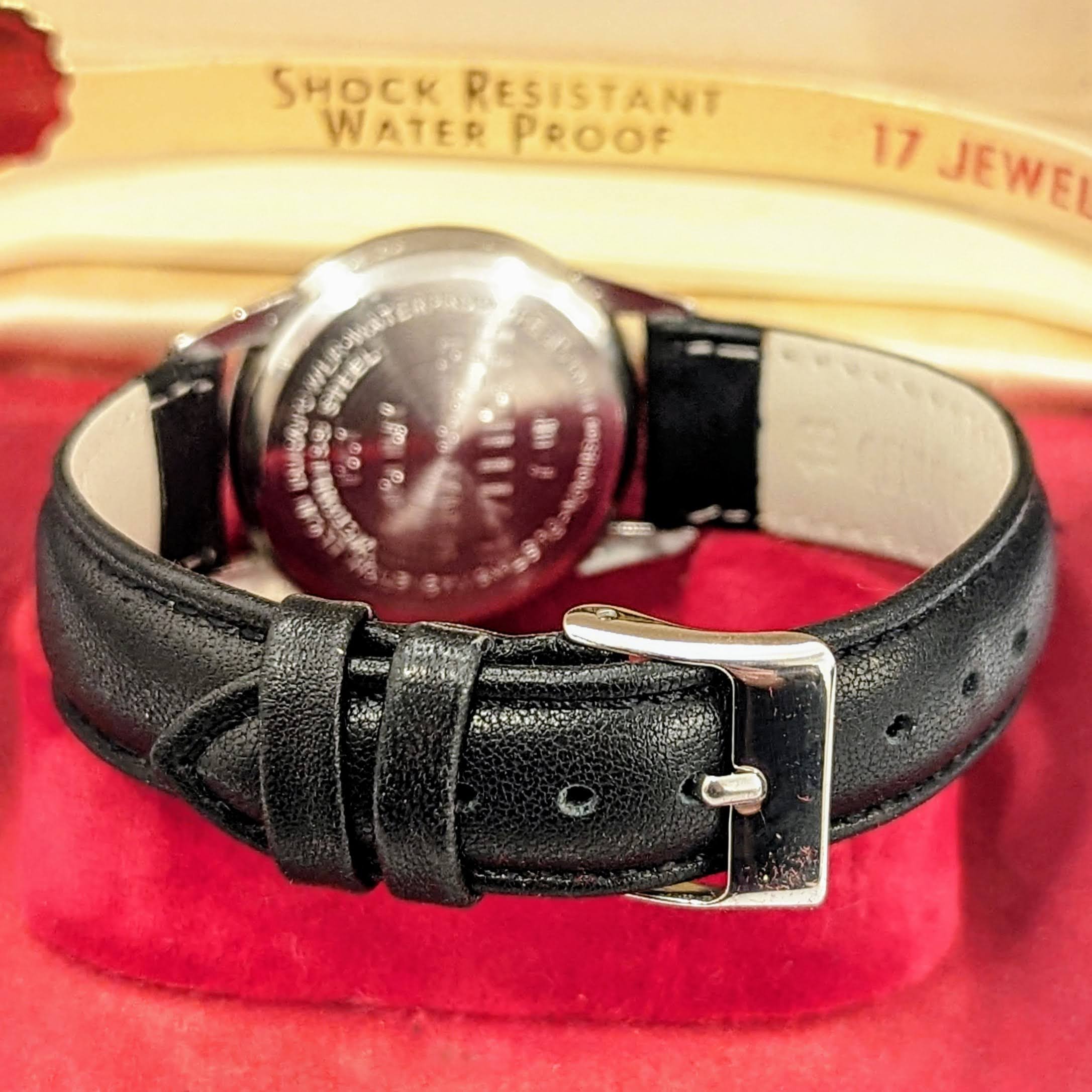 ELGIN Dolphin Watch Durapower Shockmaster Wristwatch Ref. 5918 Black Dial - Image 9