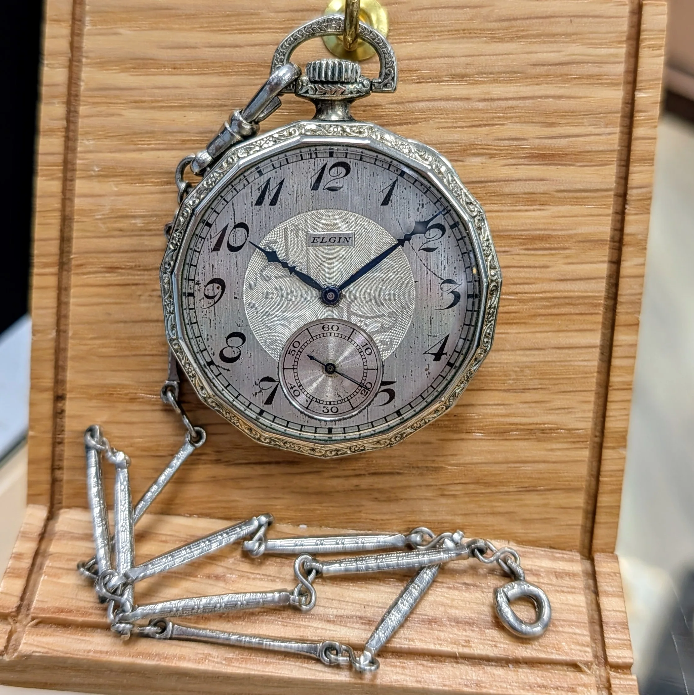 1925 Elgin Dress Pocket Watch – Grade 345 12s 17 Jewels Dodecagonal Case W/Chain - Image 2