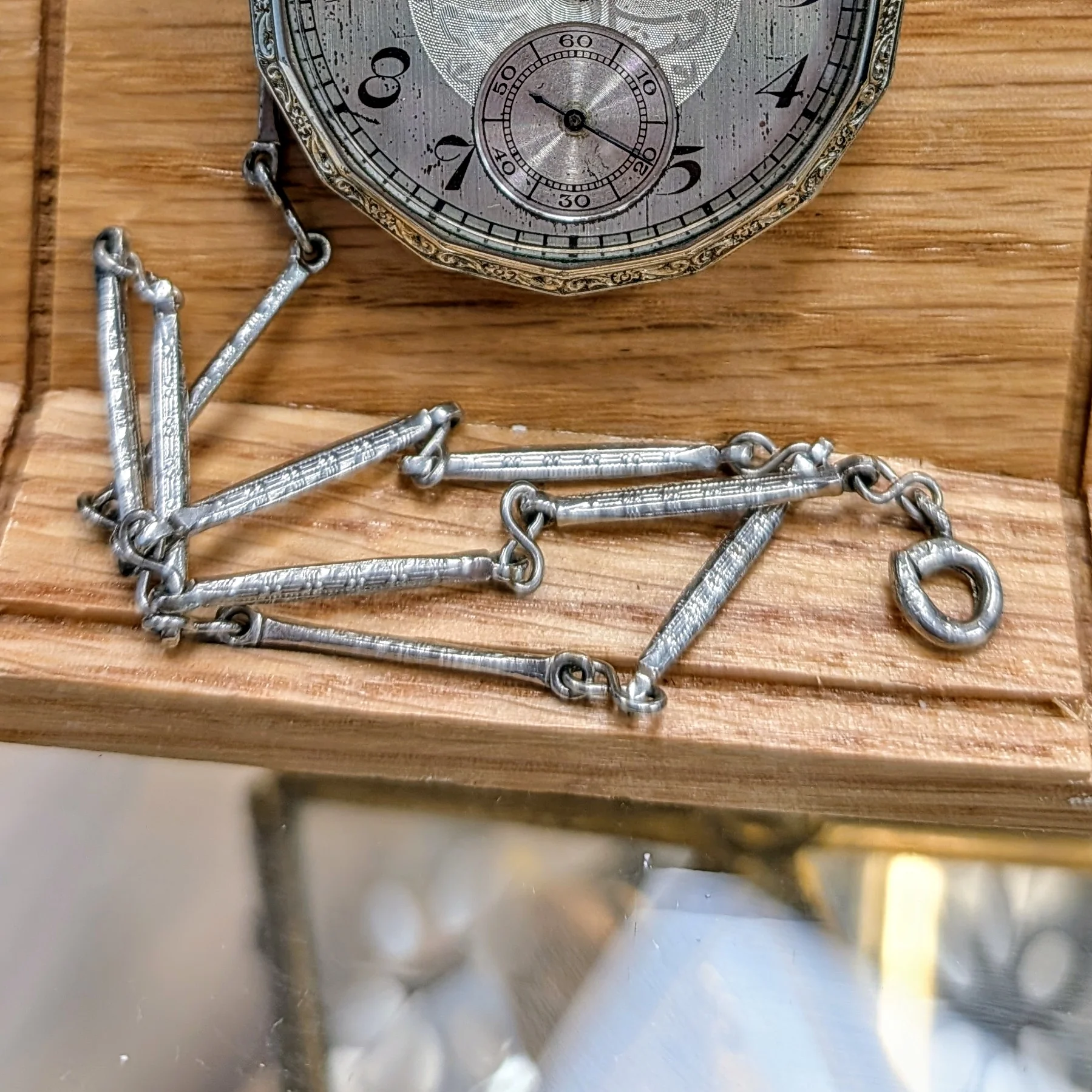 1925 Elgin Dress Pocket Watch – Grade 345 12s 17 Jewels Dodecagonal Case W/Chain - Image 3