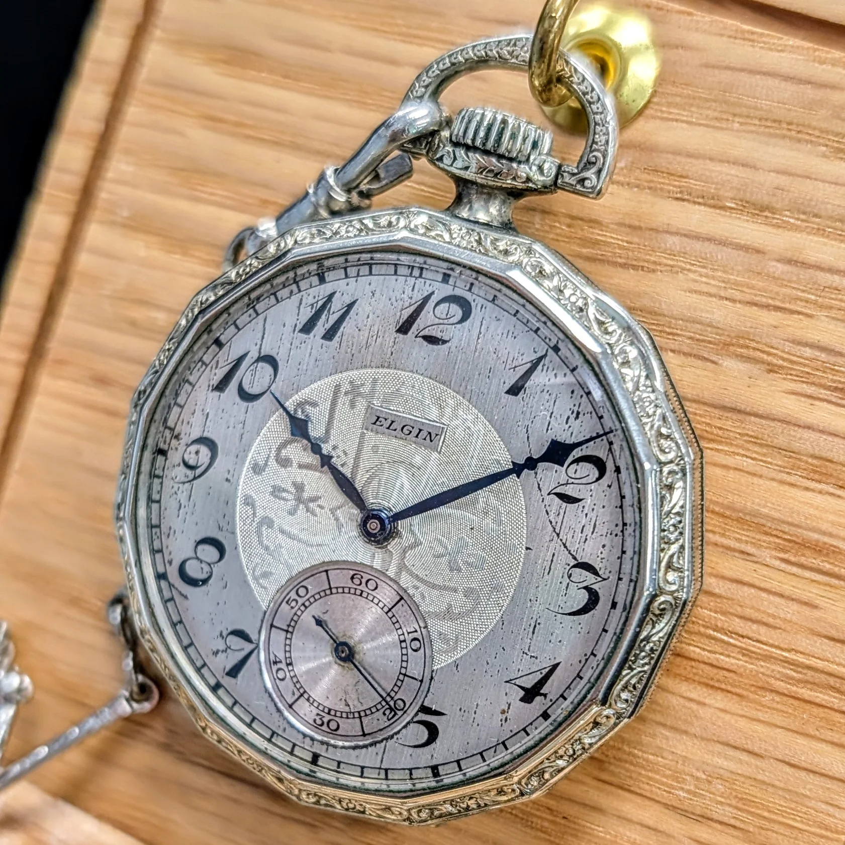 1925 Elgin Dress Pocket Watch – Grade 345 12s 17 Jewels Dodecagonal Case W/Chain - Image 6