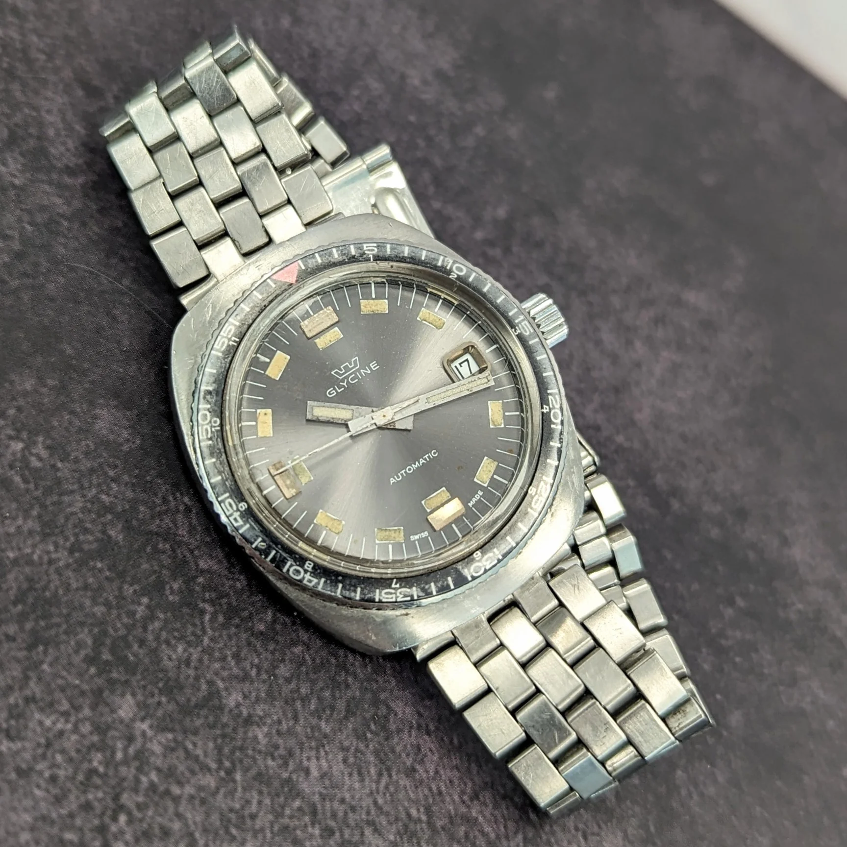 Vintage Glycine Diver 4142 Automatic Watch 37mm – 600ft – Swiss Made – 1970s - Image 8