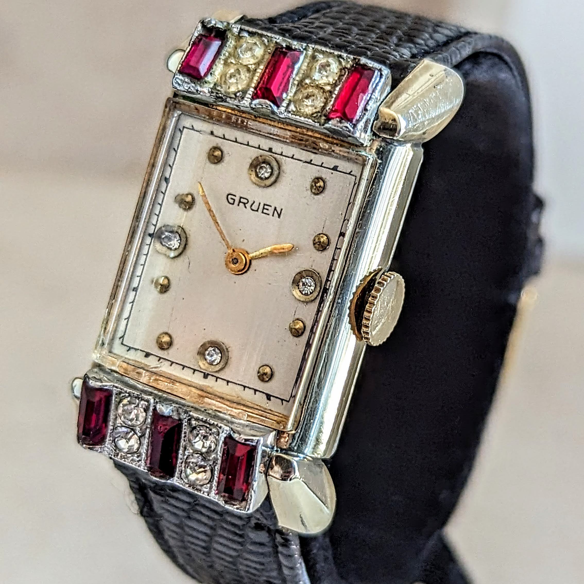 GRUEN Guild Watch Cal. 835 15 Jewels 4 ADJ Swiss Made Vintage Wristwatch - Image 2
