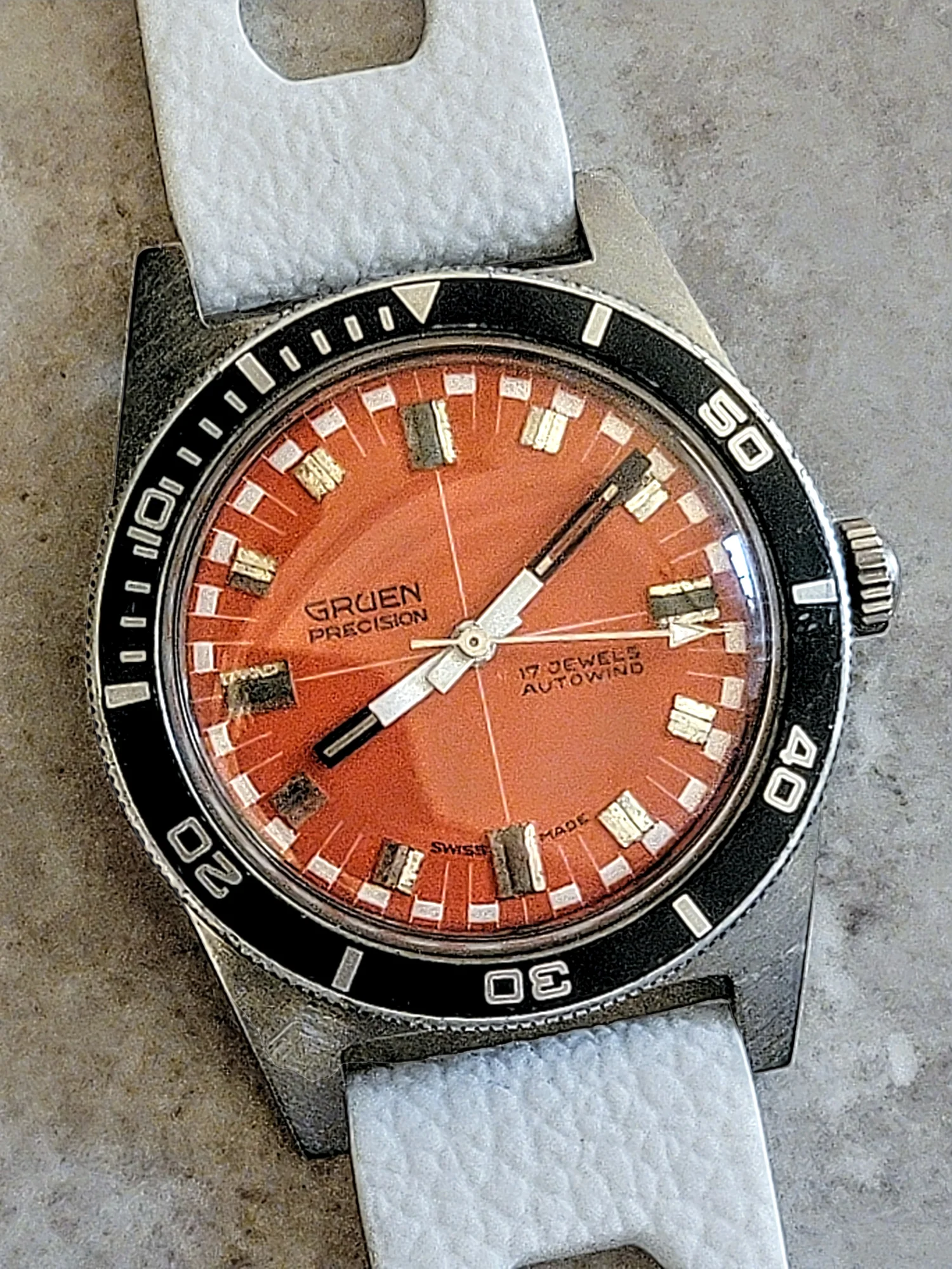GRUEN Precision Autowind Watch -Skin Diver Wristwatch- 17 Jewels - Image 2
