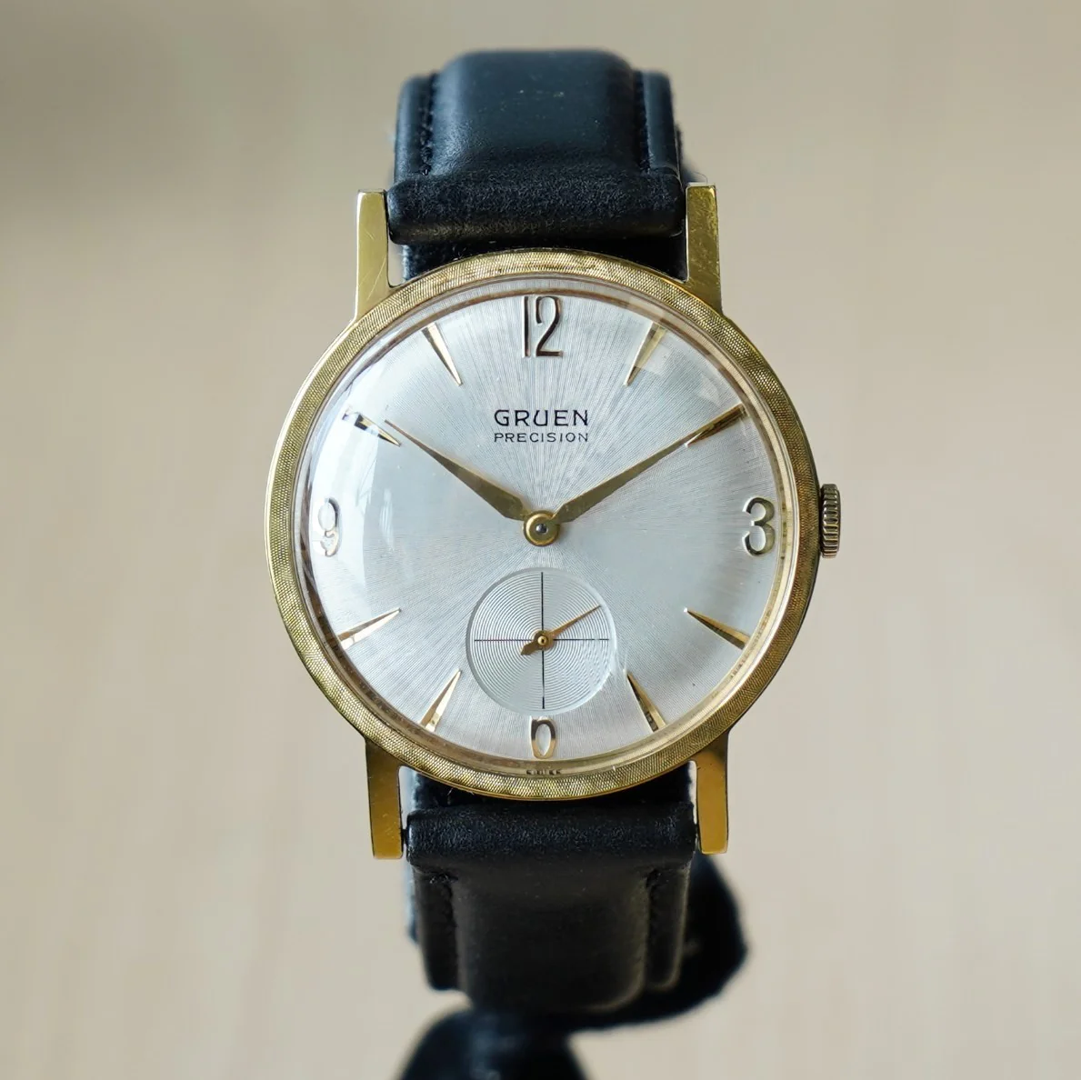 Gruen Precision Watch Cal. N510 17 Jewels Fancy Textured Fixed Bezel - 007 Style - Image 2