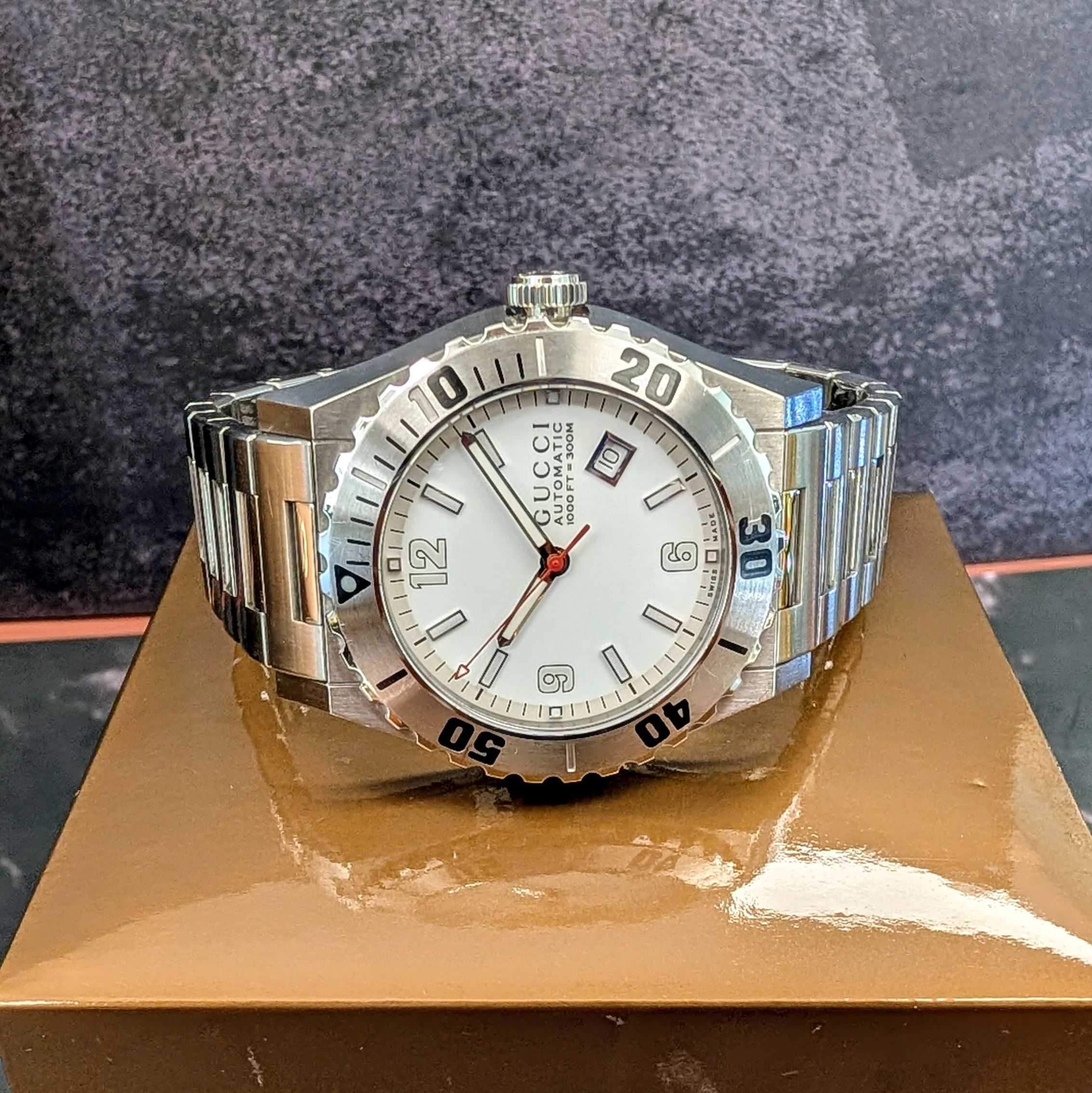 Gucci Pantheon Automatic Watch YA115212 44mm Swiss Made ALL S.S. - Full Set - Image 12