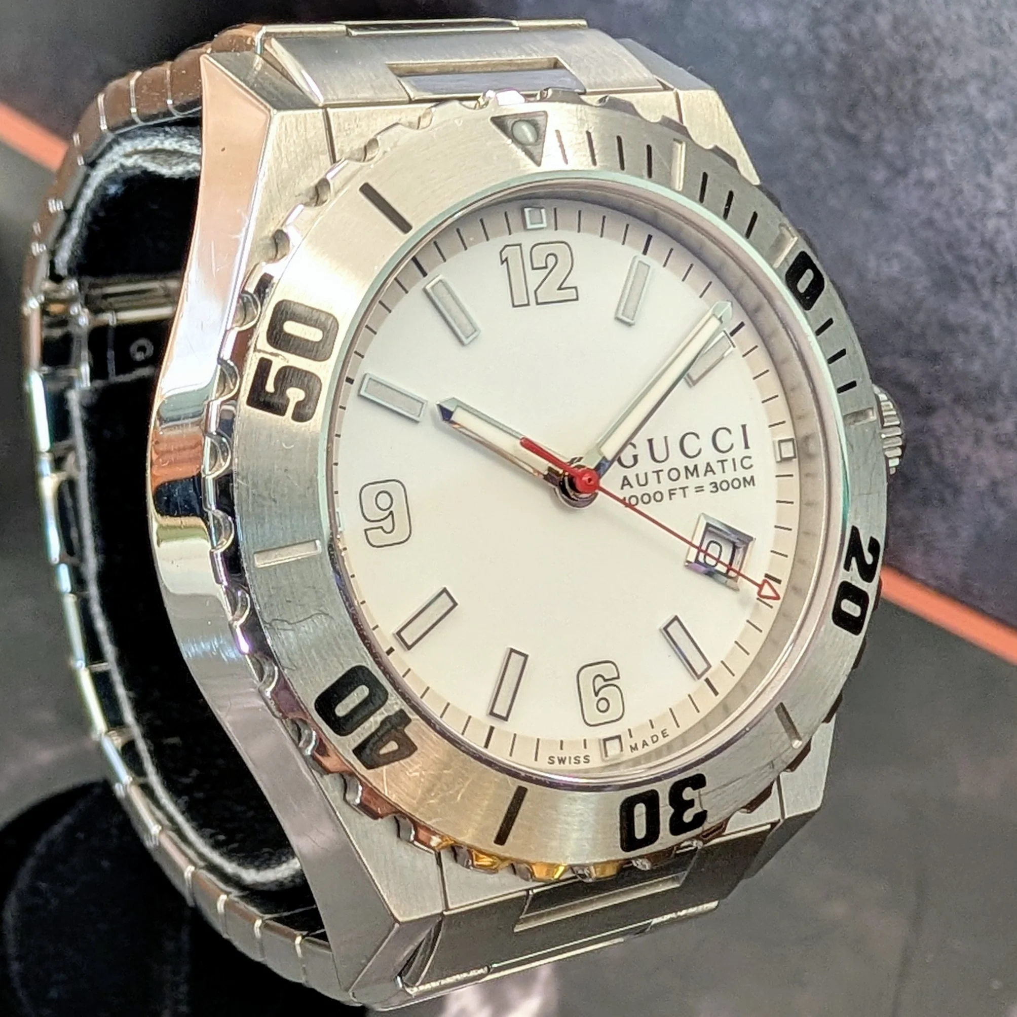 Gucci Pantheon Automatic Watch YA115212 44mm Swiss Made ALL S.S. - Full Set - Image 3