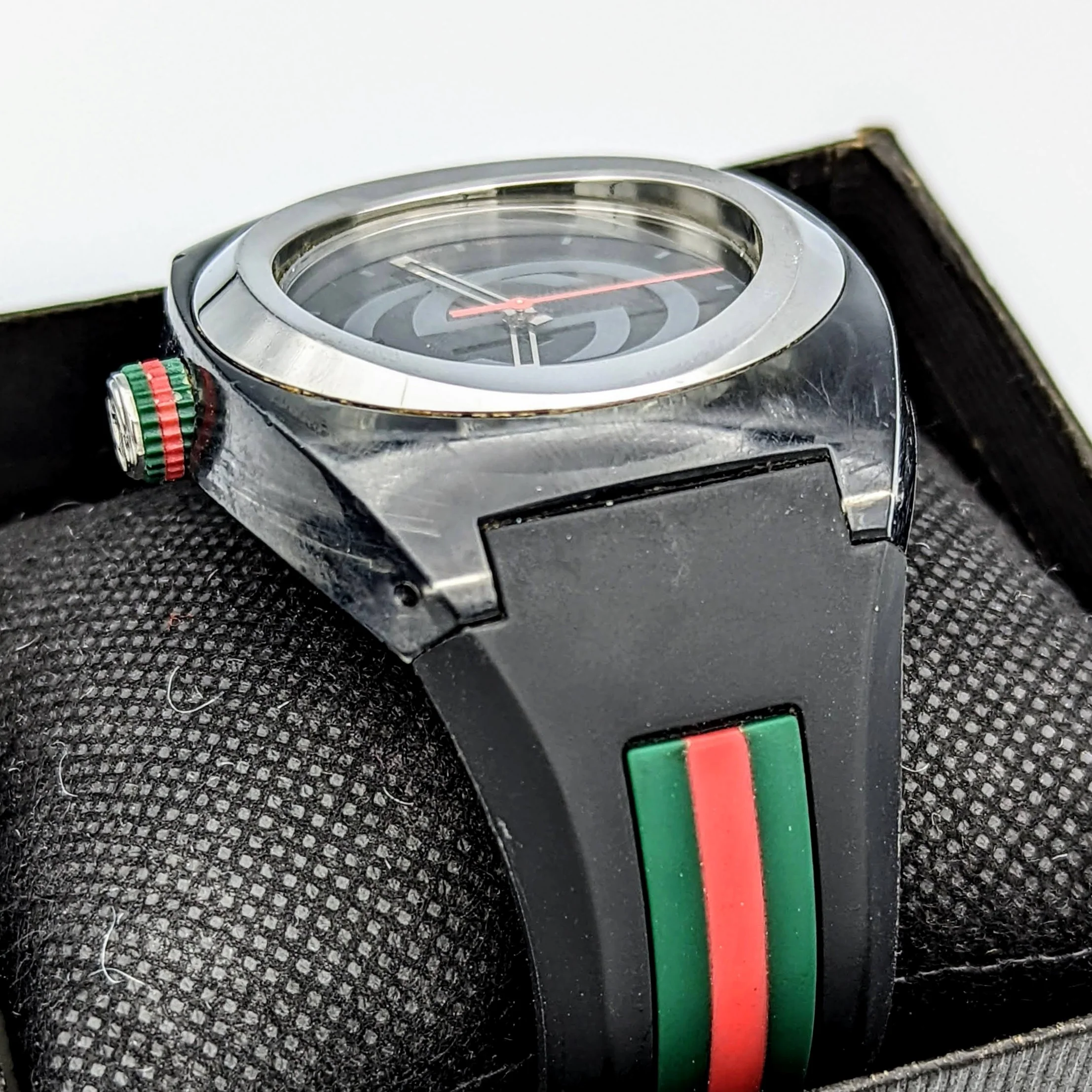 GUCCI SYNC Watch Ref. 137.1 Original Strap! Swiss Quartz Wristwatch - Image 5