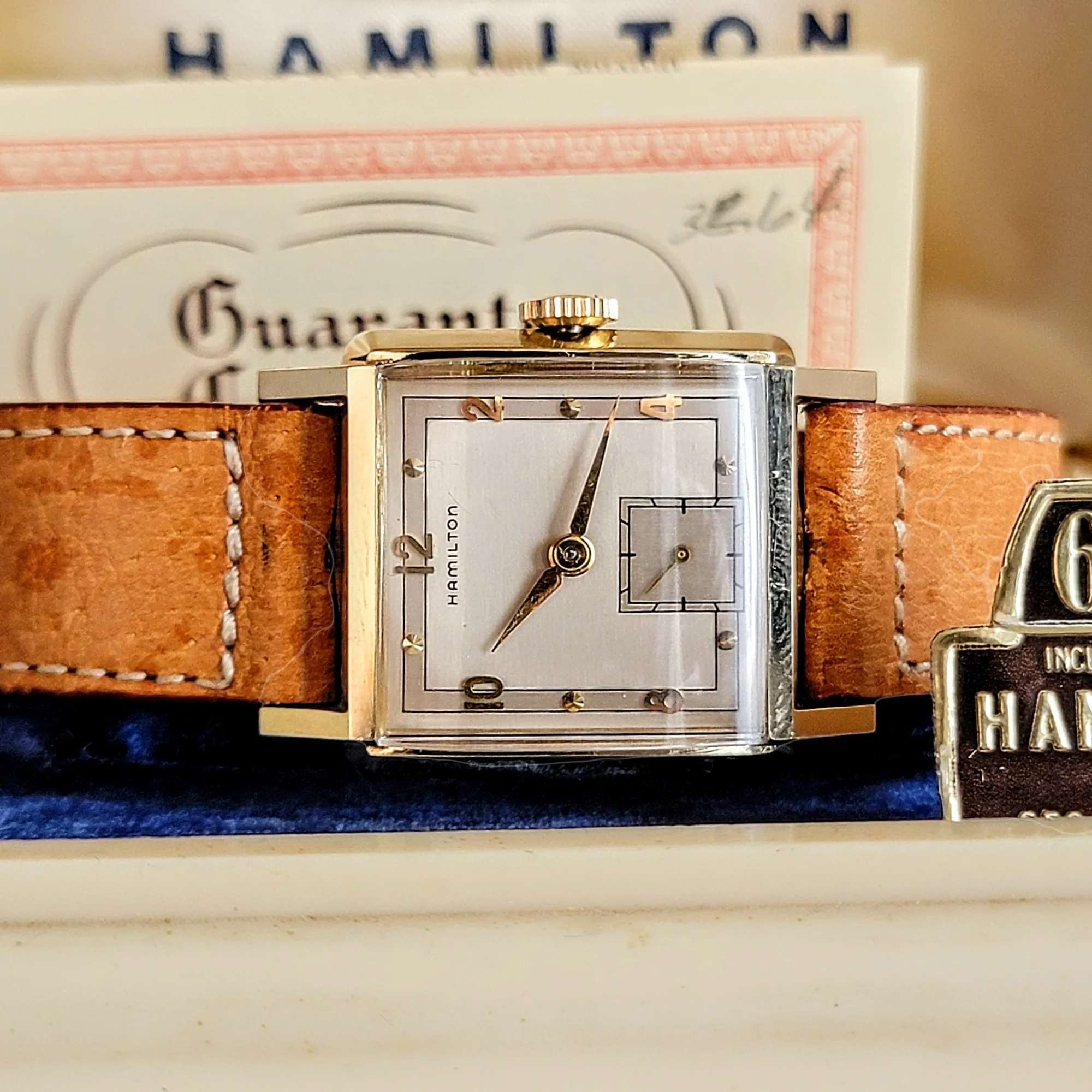HAMILTON 1951 Gary Cal. Grade 747 U.S.A. Made - Original BOX & Papers - Image 2