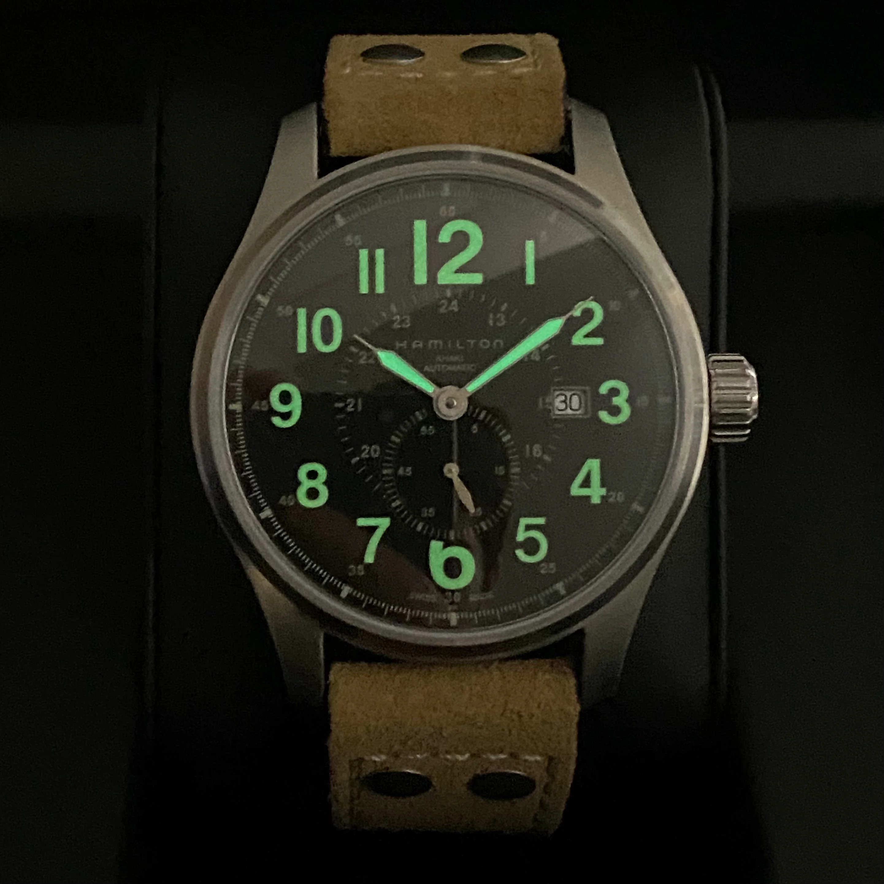 HAMILTON Khaki Field Officer Auto Watch H706550 44mm Black Dial Wristwatch  - ALL Original & Double Box! - Image 12