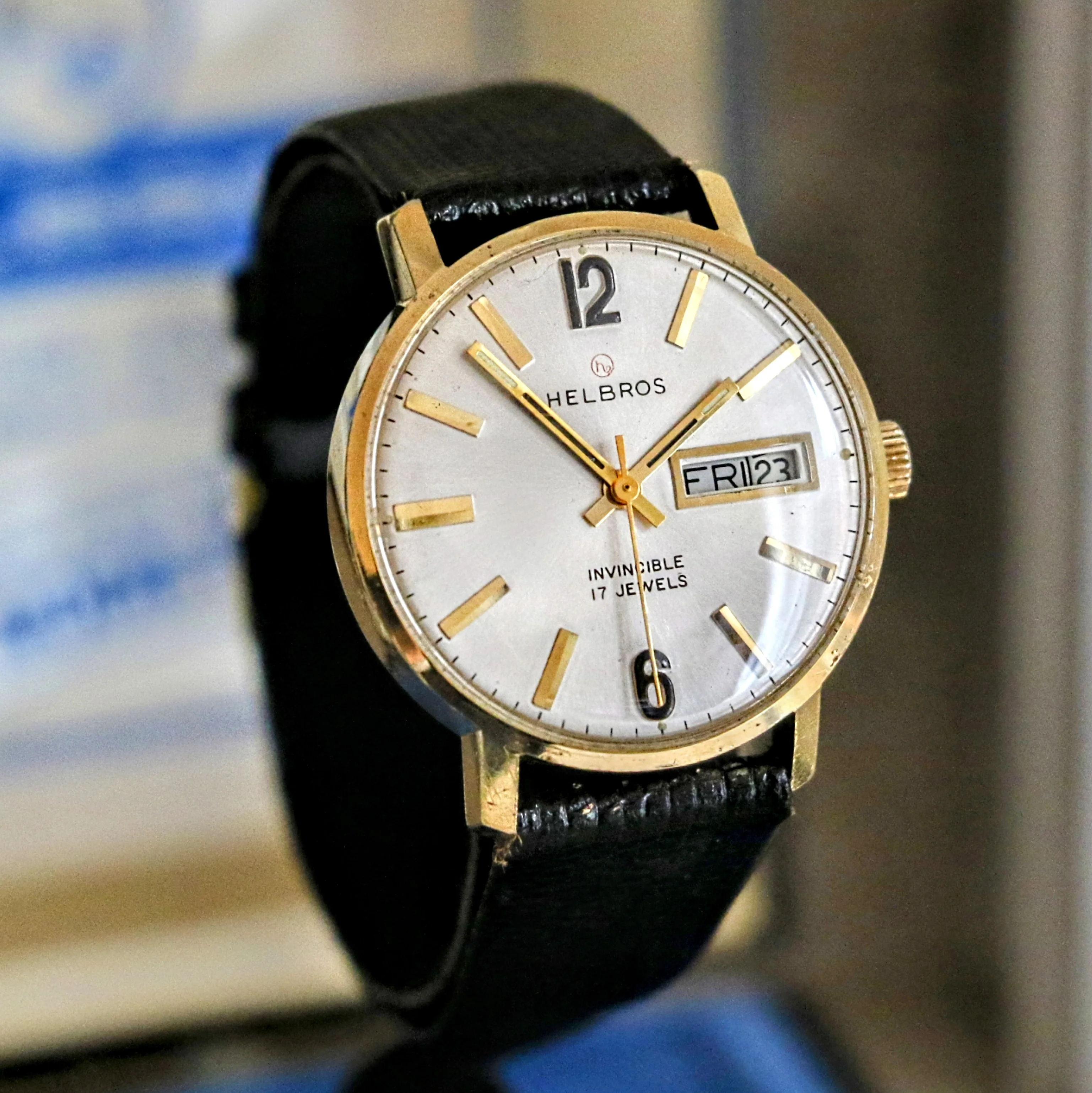 HELBROS Invincible Wristwatch 17 Jewels Day/Date Swiss Made Watch - Image 3