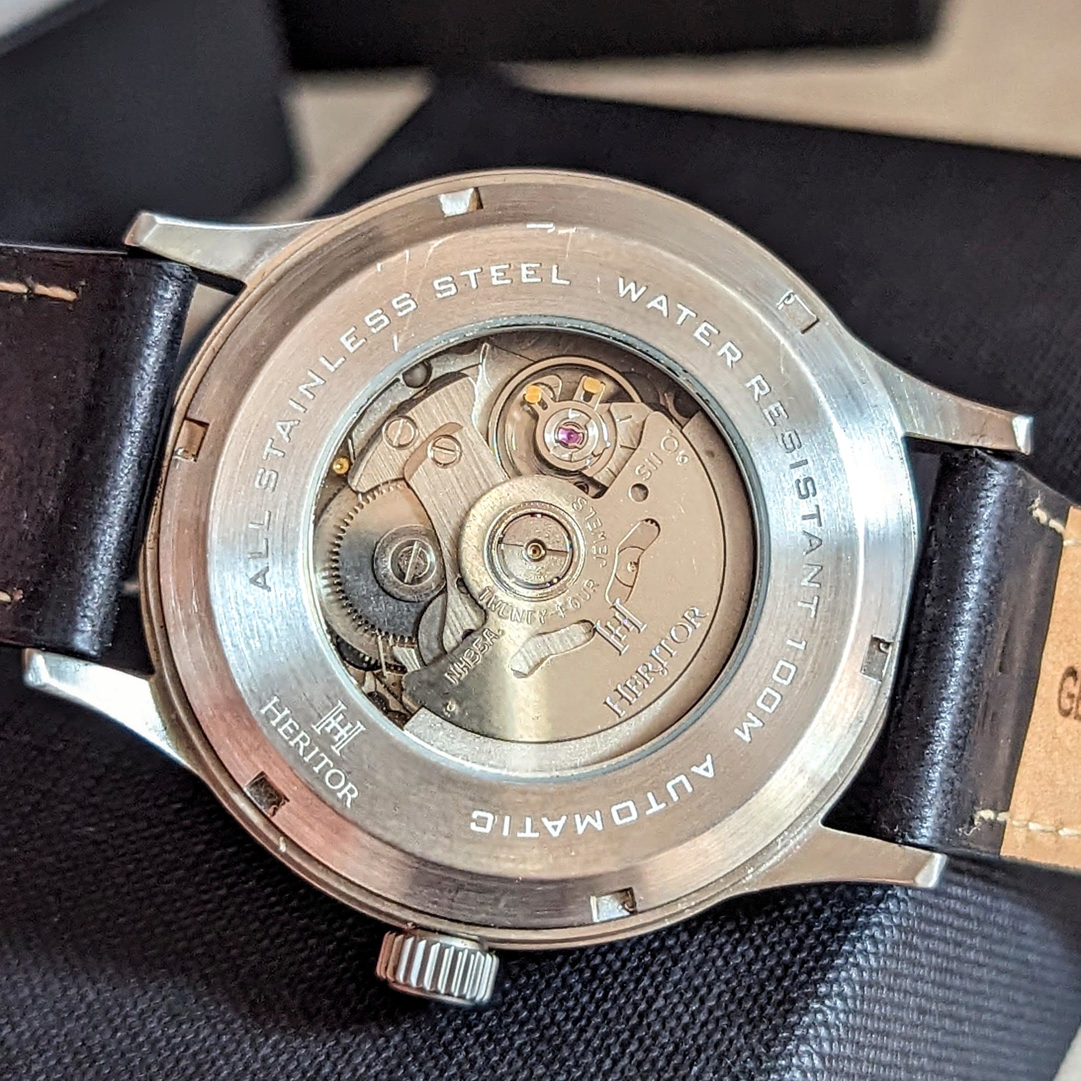 HERITOR Automatic Wristwatch Cal. H35 24 Jewels Display Back Watch - IN BOX! - Image 9