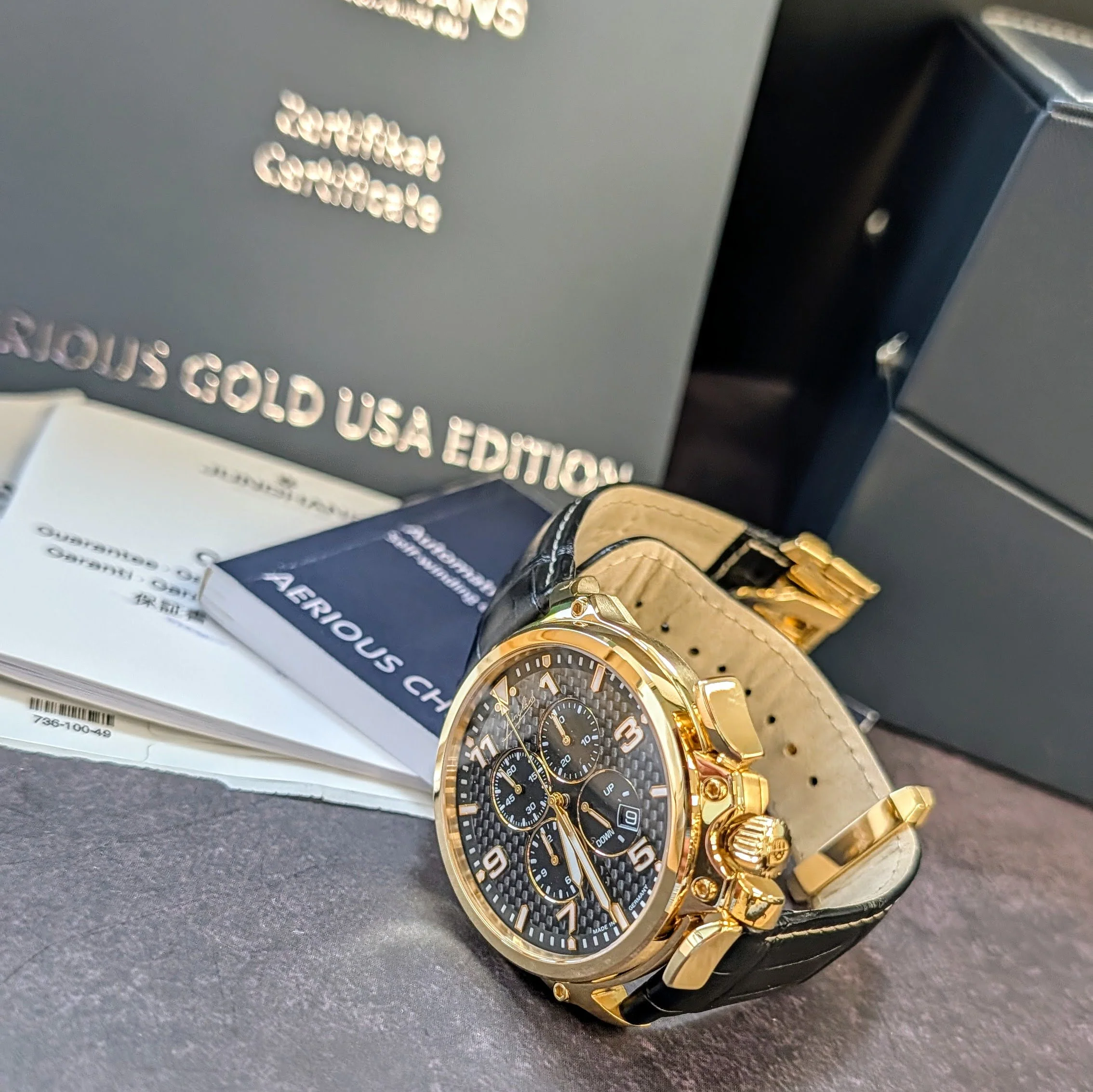 Junghans Aerious Gold Chronoscope USA Edition Pilot’s Chronograph – 18K Gold – Ref. 27/9305.100 - Image 19