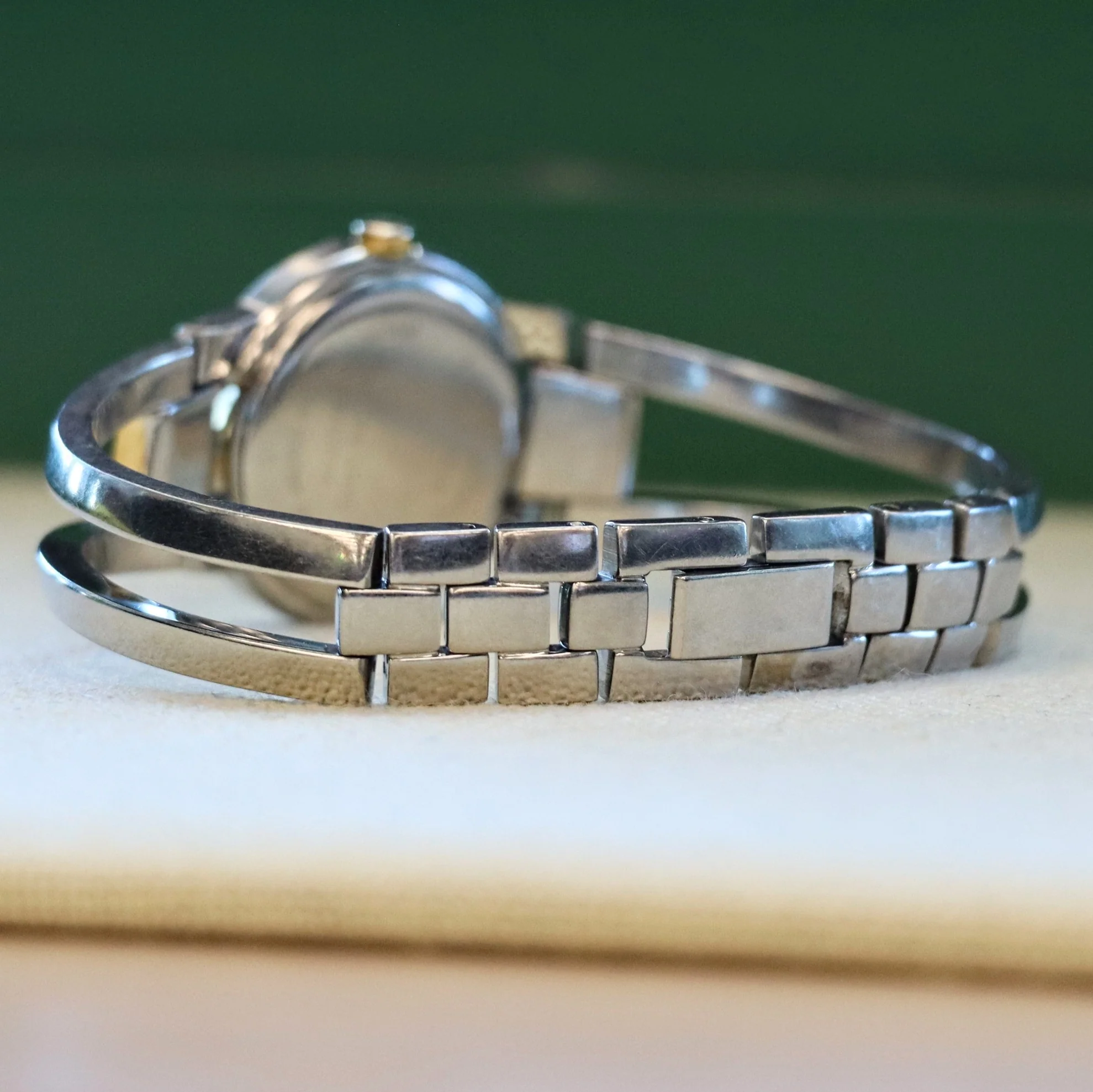 Ladies MOVADO Amorosa Watch Two-Tone Bangle Bracelet Wristwatch Ref. 81 E4 1842 - Image 8