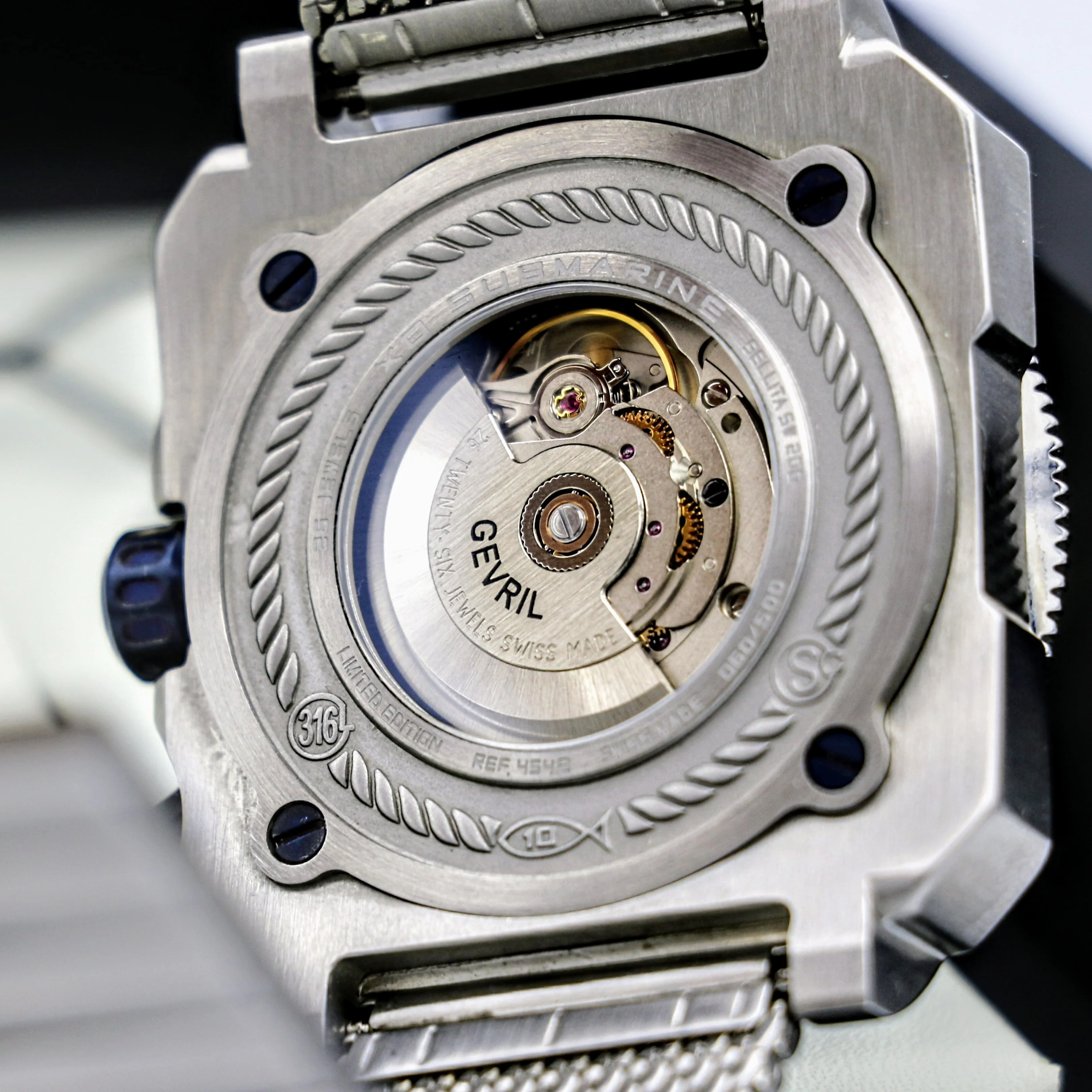Luxury Gevril Wristwatch GV2 XO Submarine 44 Swiss Automatic Limited-Edition Watch - Image 18