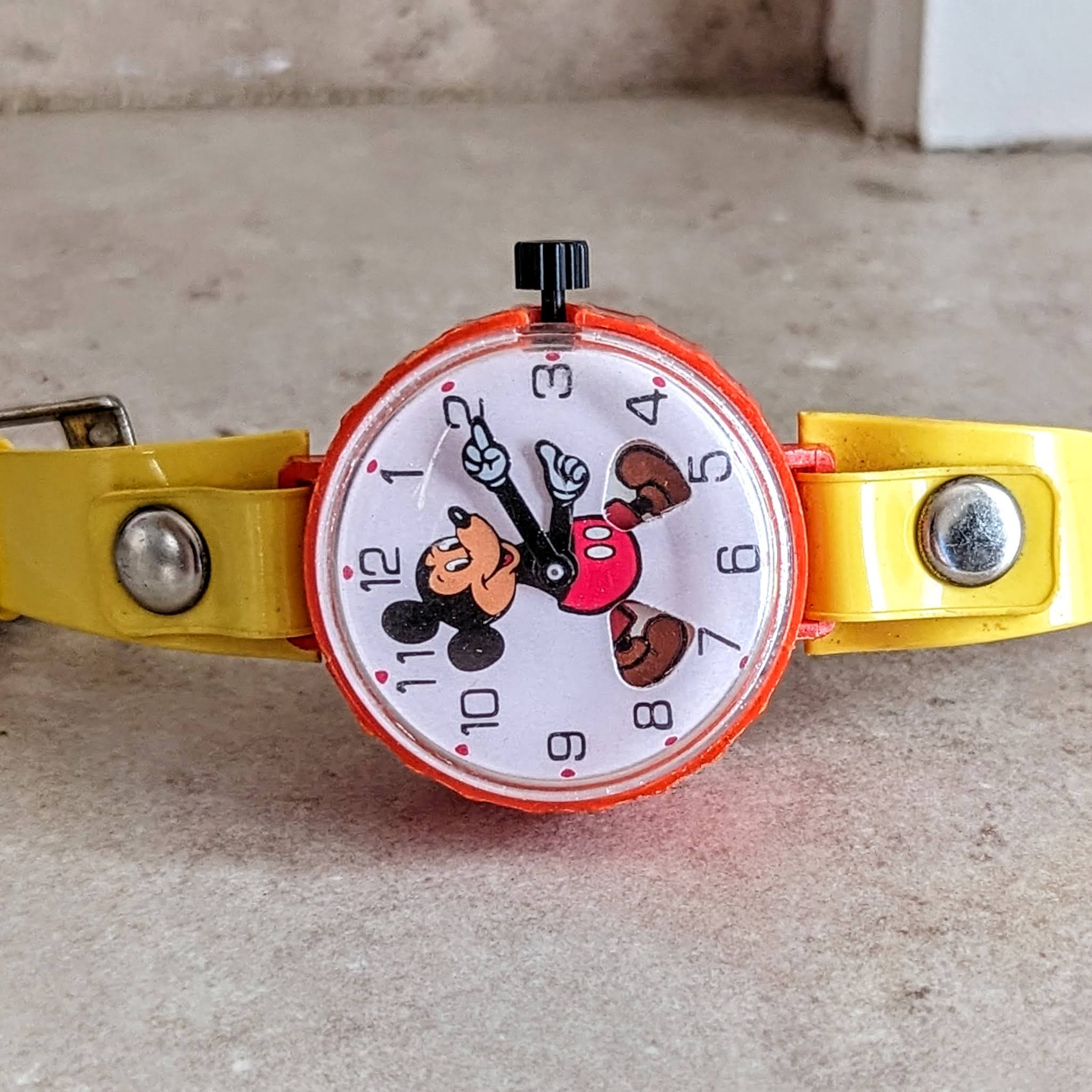MICKEY MOUSE Toy Wristwatch by MARX Toys Animated Legs Mechanical Watch 1970's - Image 11