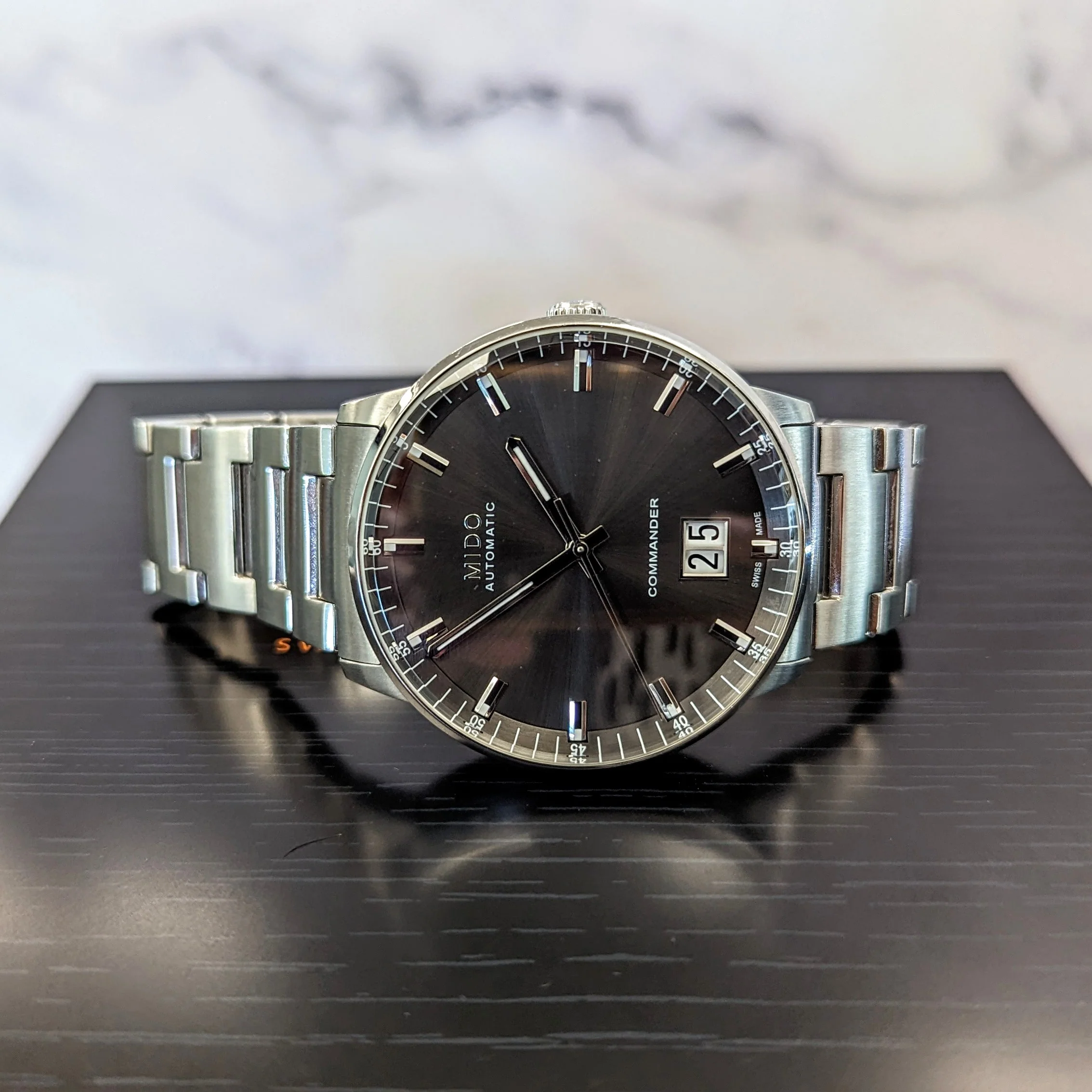 Mido Commander Big Date Automatic Watch M021.626 42mm Caliber 80 – Double Box - Image 10