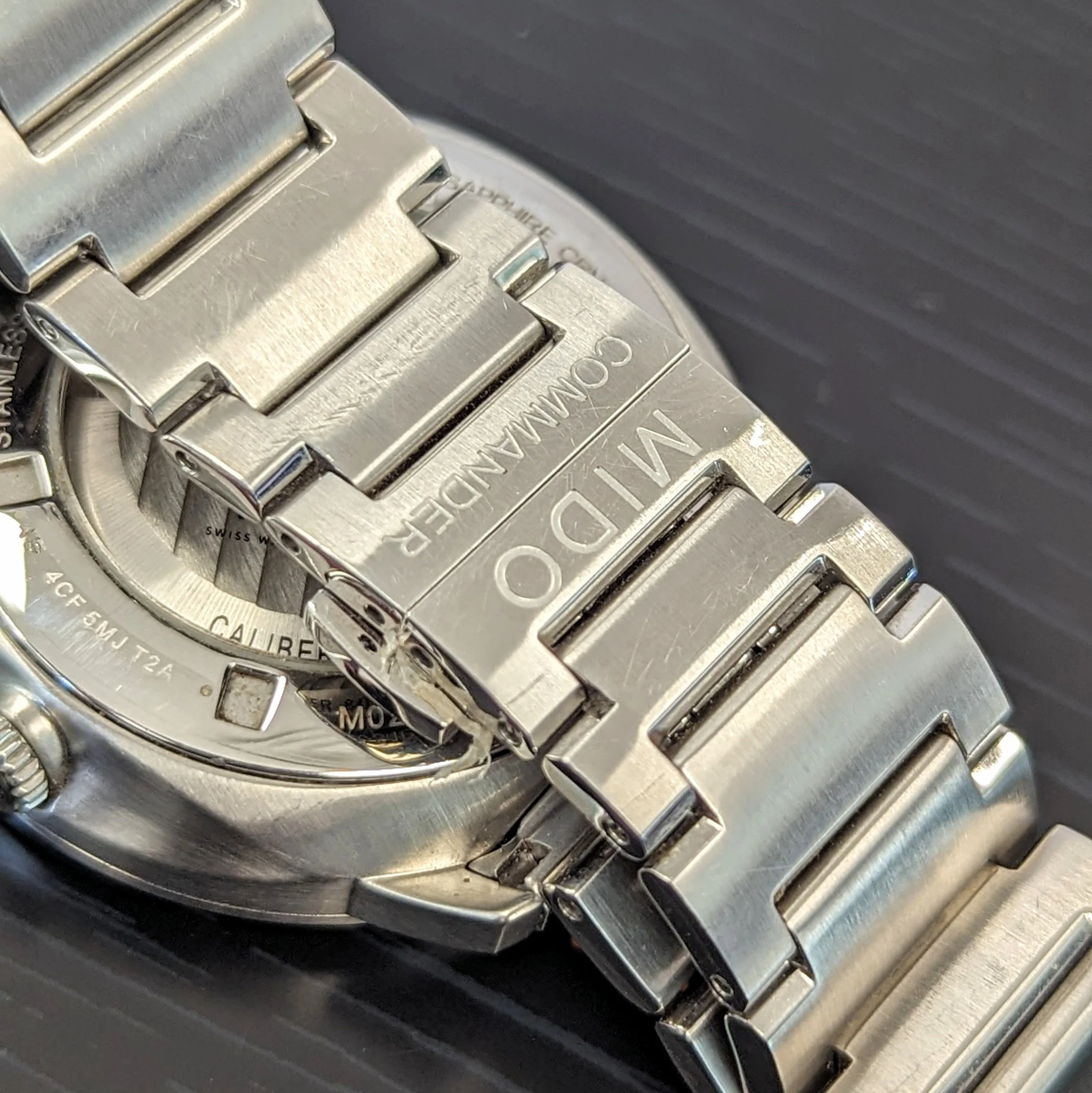 Mido Commander Big Date Automatic Watch M021.626 42mm Caliber 80 – Double Box - Image 13