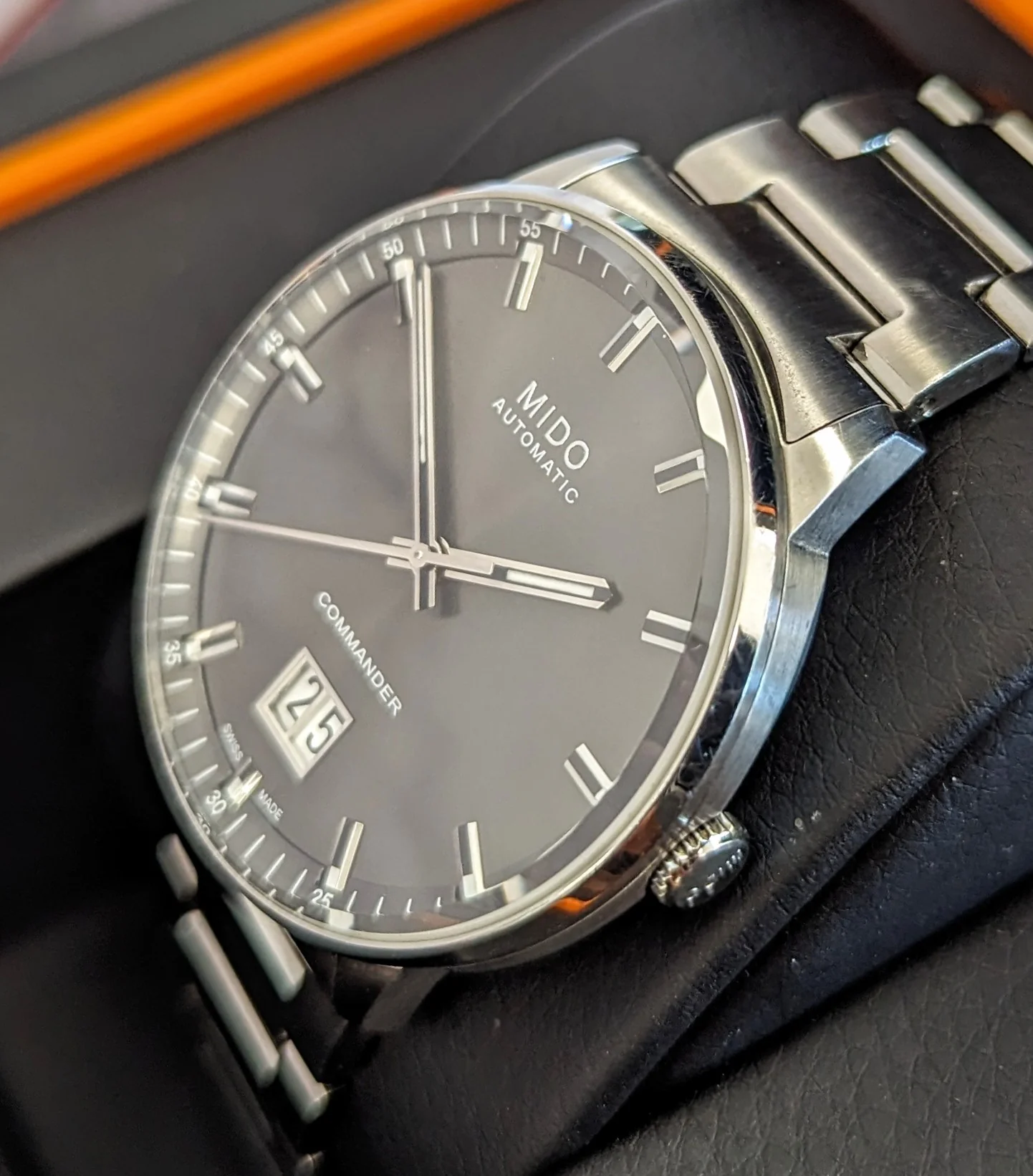 Mido Commander Big Date Automatic Watch M021.626 42mm Caliber 80 – Double Box - Image 3