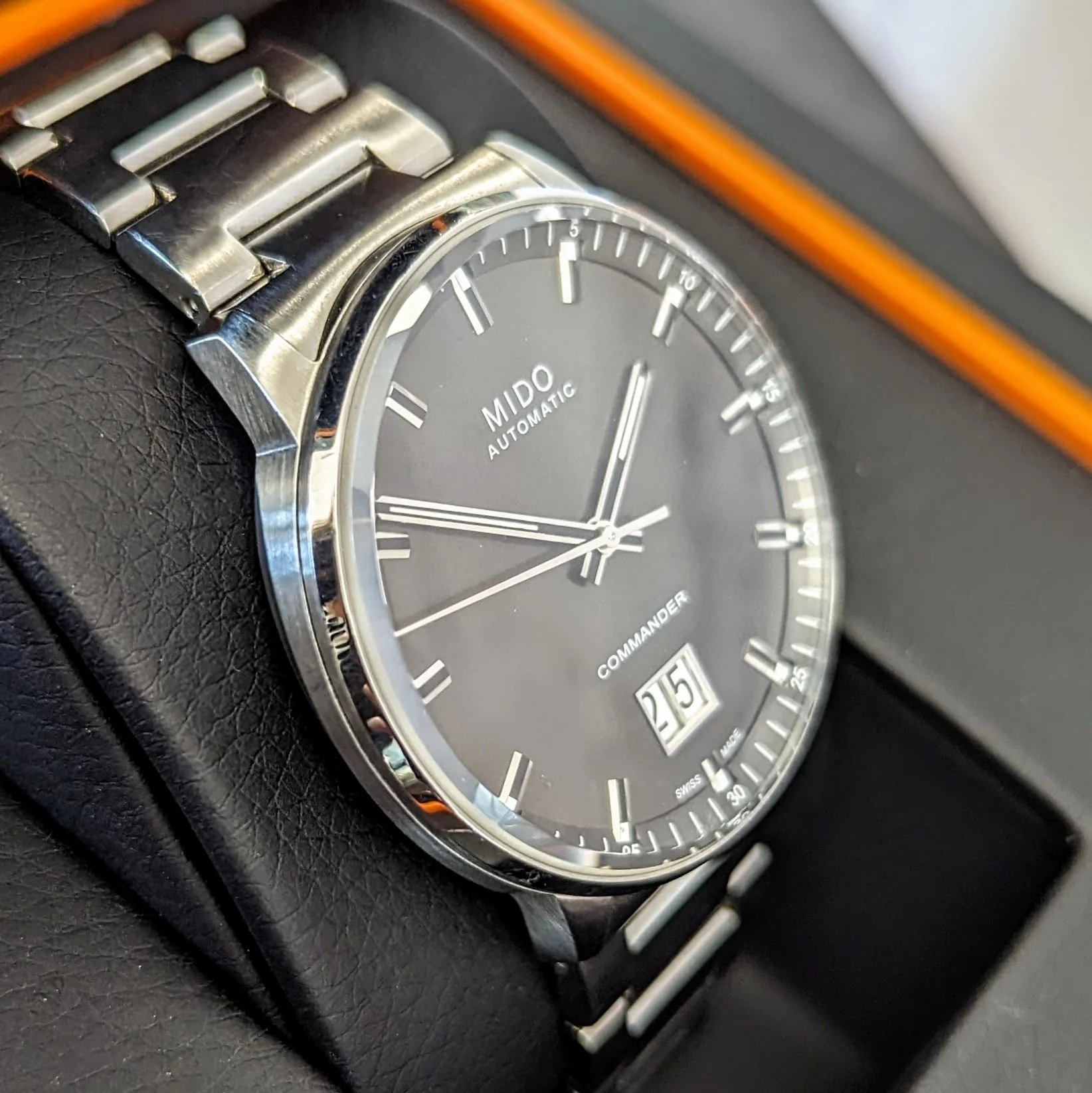 Mido Commander Big Date Automatic Watch M021.626 42mm Caliber 80 – Double Box - Image 6