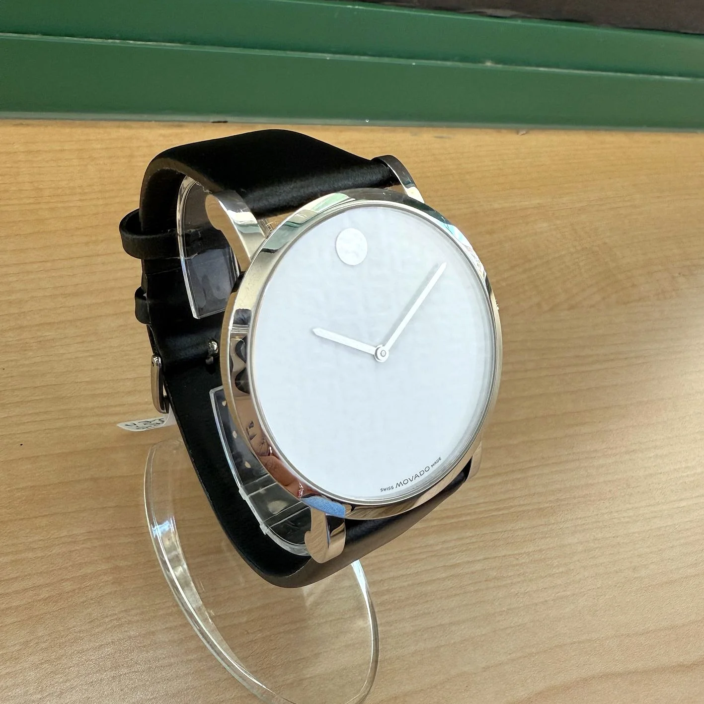 Movado Museum Automatic Watch 84F41891 42mm White Dial Wristwatch 2-Box & Papers - Image 2