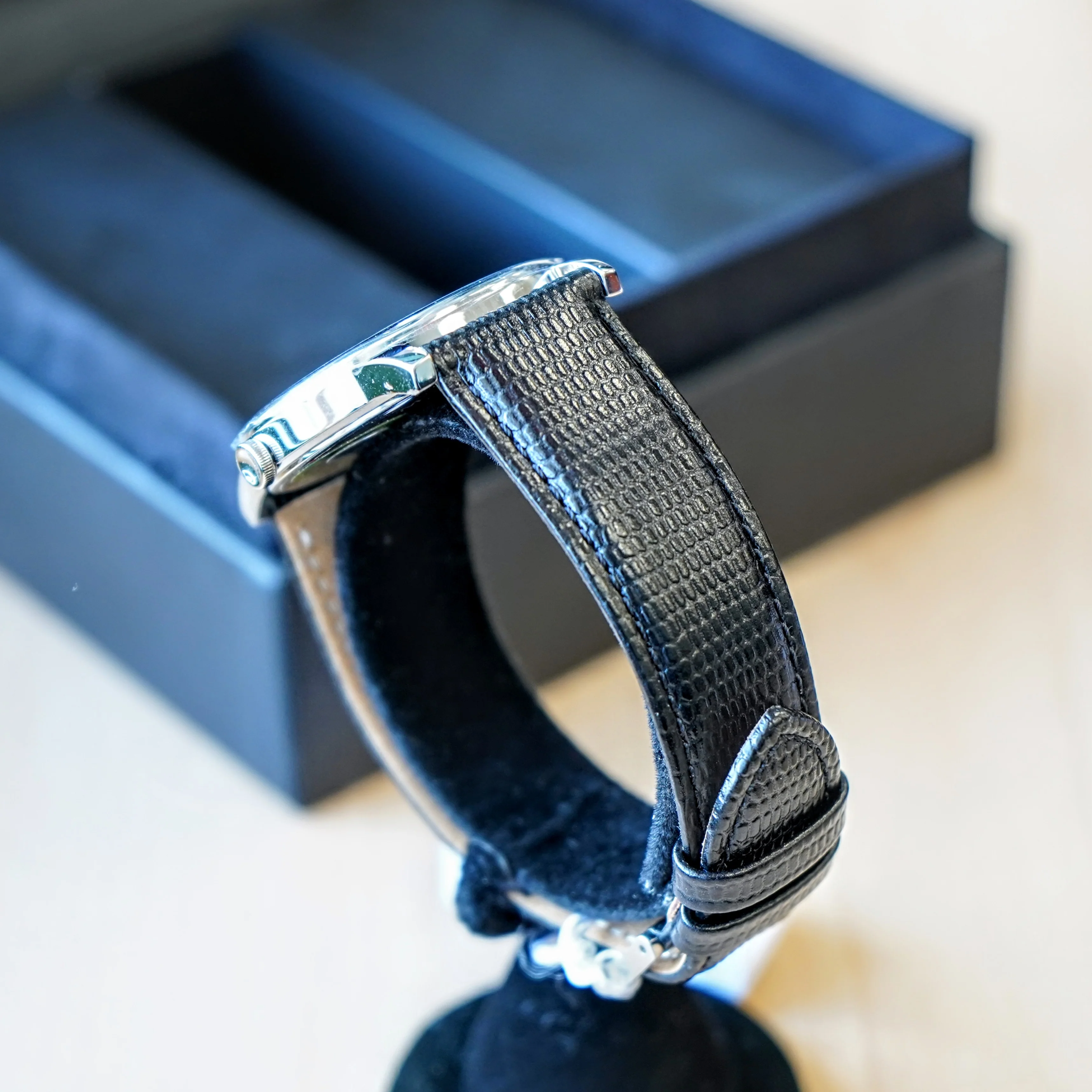 MOVADO MUSEUM CLASSIC Watch Black Dial 30M W.R. MO.01.1.14.6000 - ALL Original In Box - Image 5