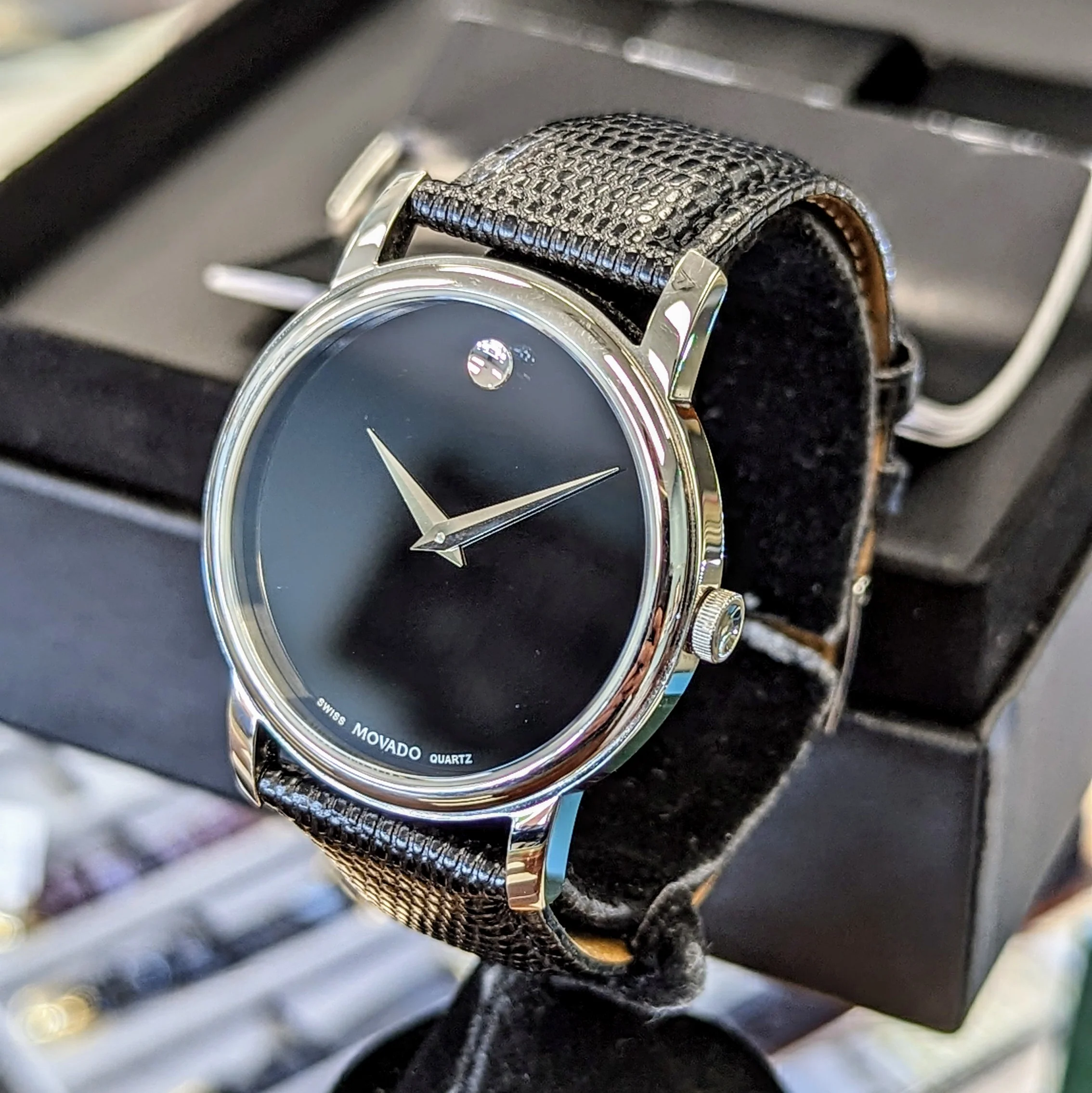 MOVADO MUSEUM CLASSIC Watch MO.01.1.14.6000 Black Dial ALL Original & 2-Box - Image 5