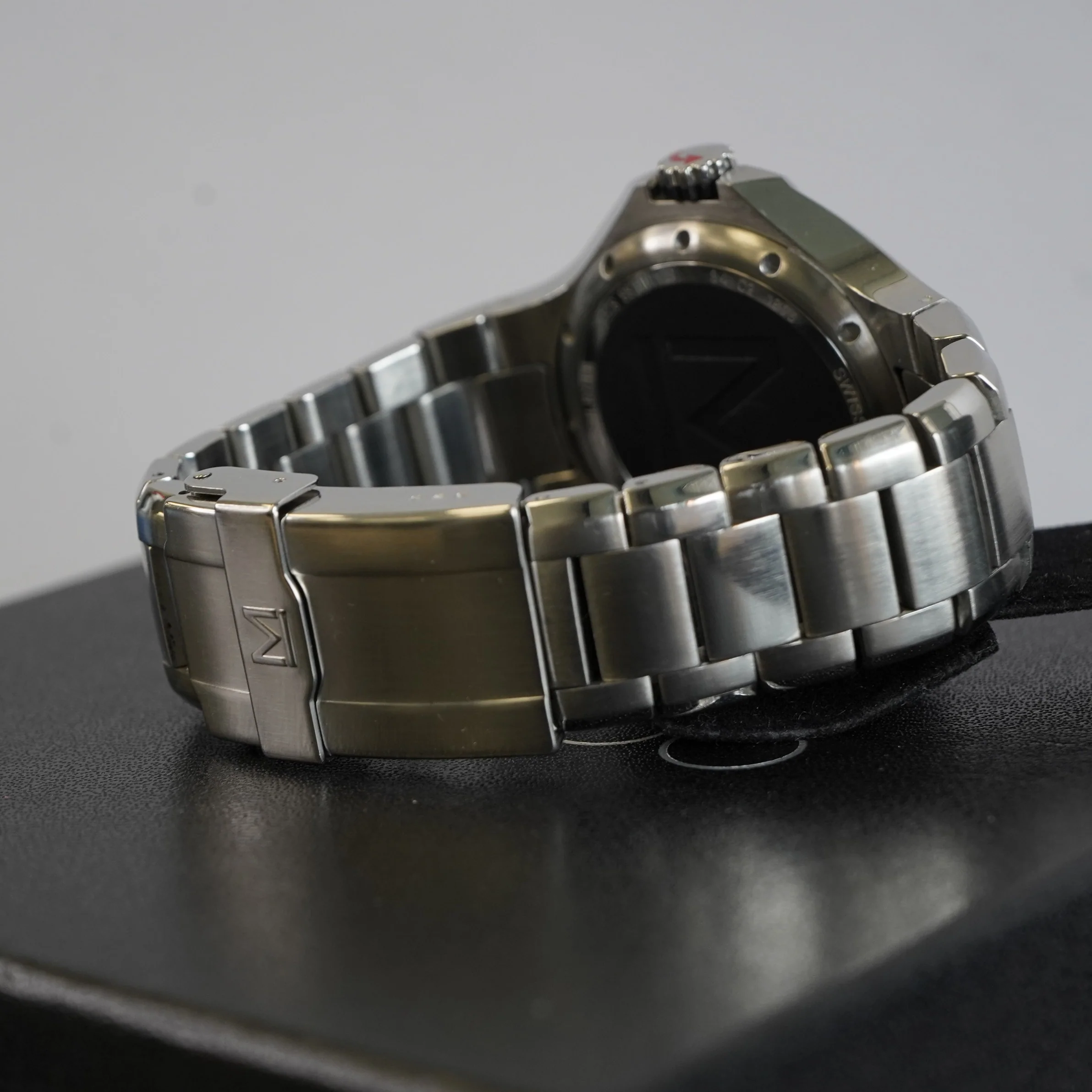 Movado Series 800 Diver Watch 84.C2.1895 ALL S.S. Wristwatch 200M - Outer Box - Image 9