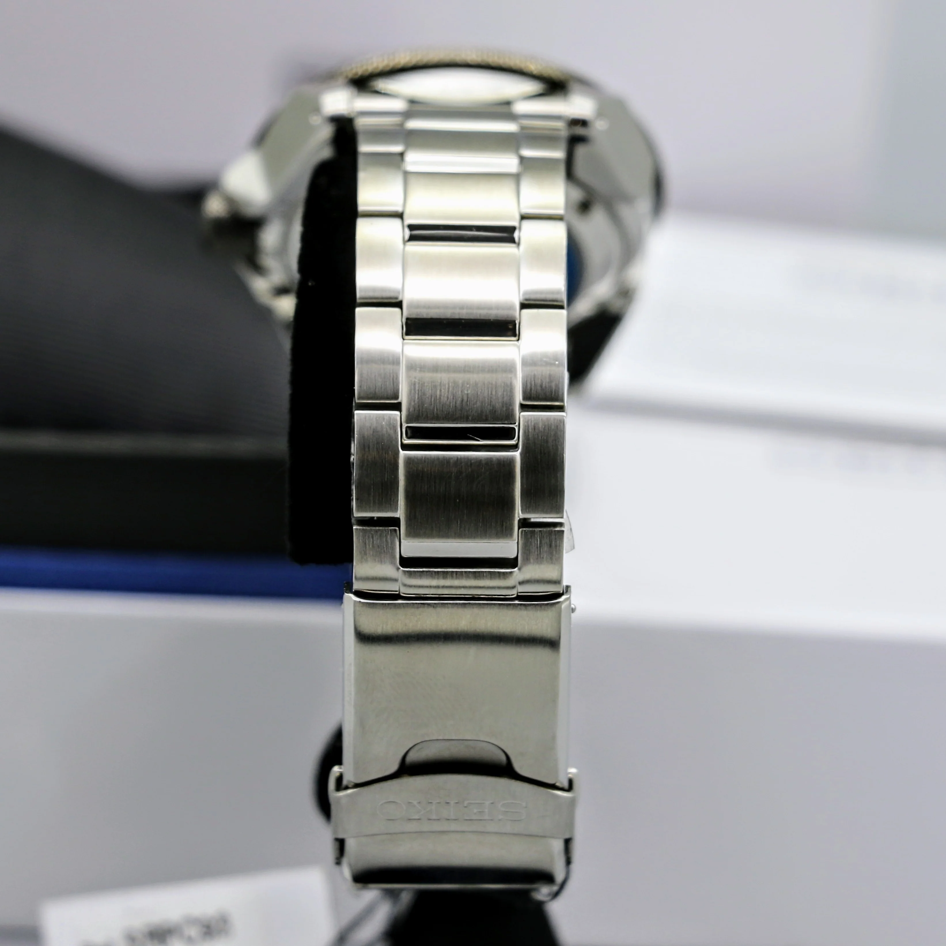 BRAND-NEW! SEIKO "Save the Ocean" Prospex Samurai Automatic Diver's Wristwatch SRPC93 - Image 8