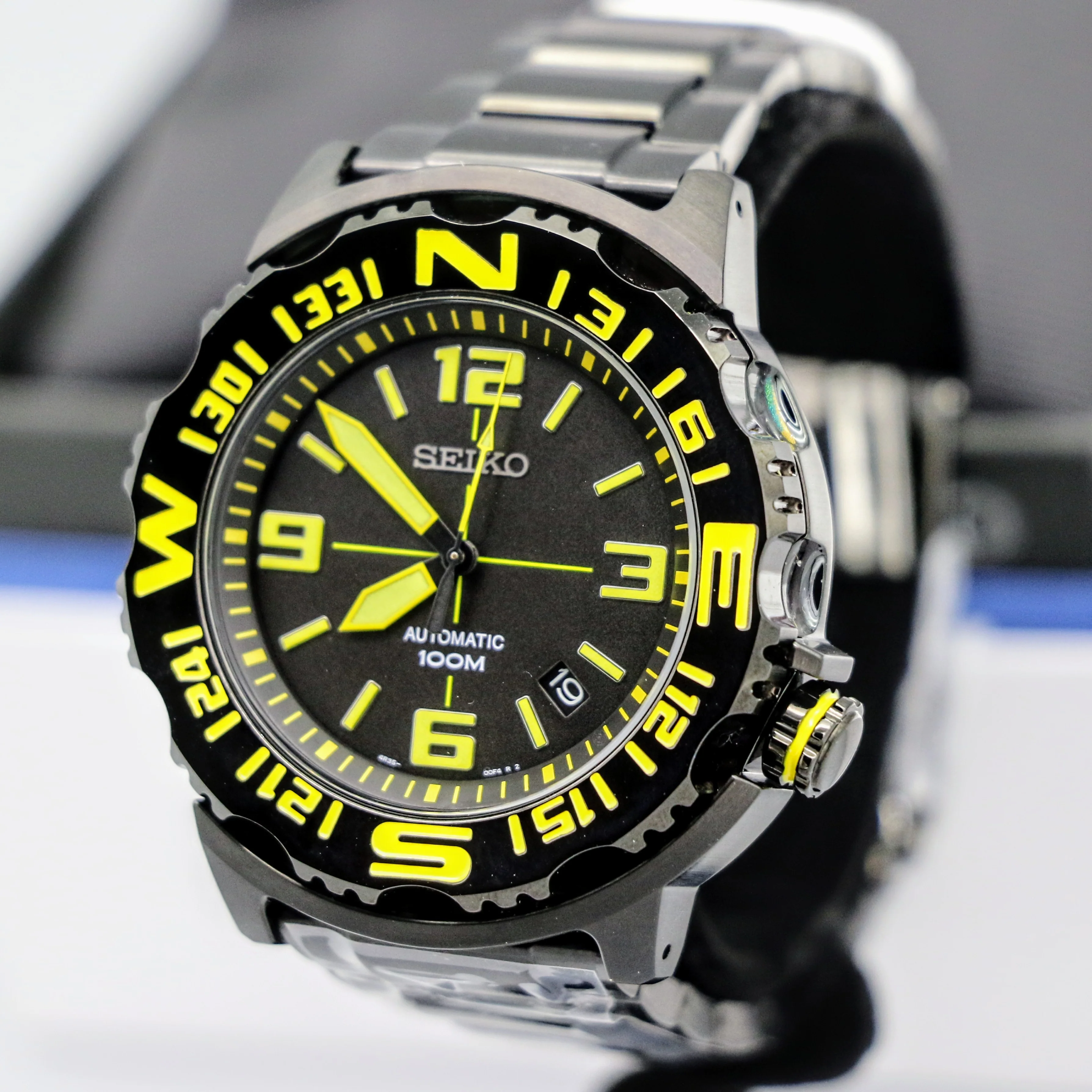 BRAND-NEW! SEIKO Superior Automatic Wristwatch Ref. SRP449K1 Compass Bezel Exhibition Back Watch - Image 4