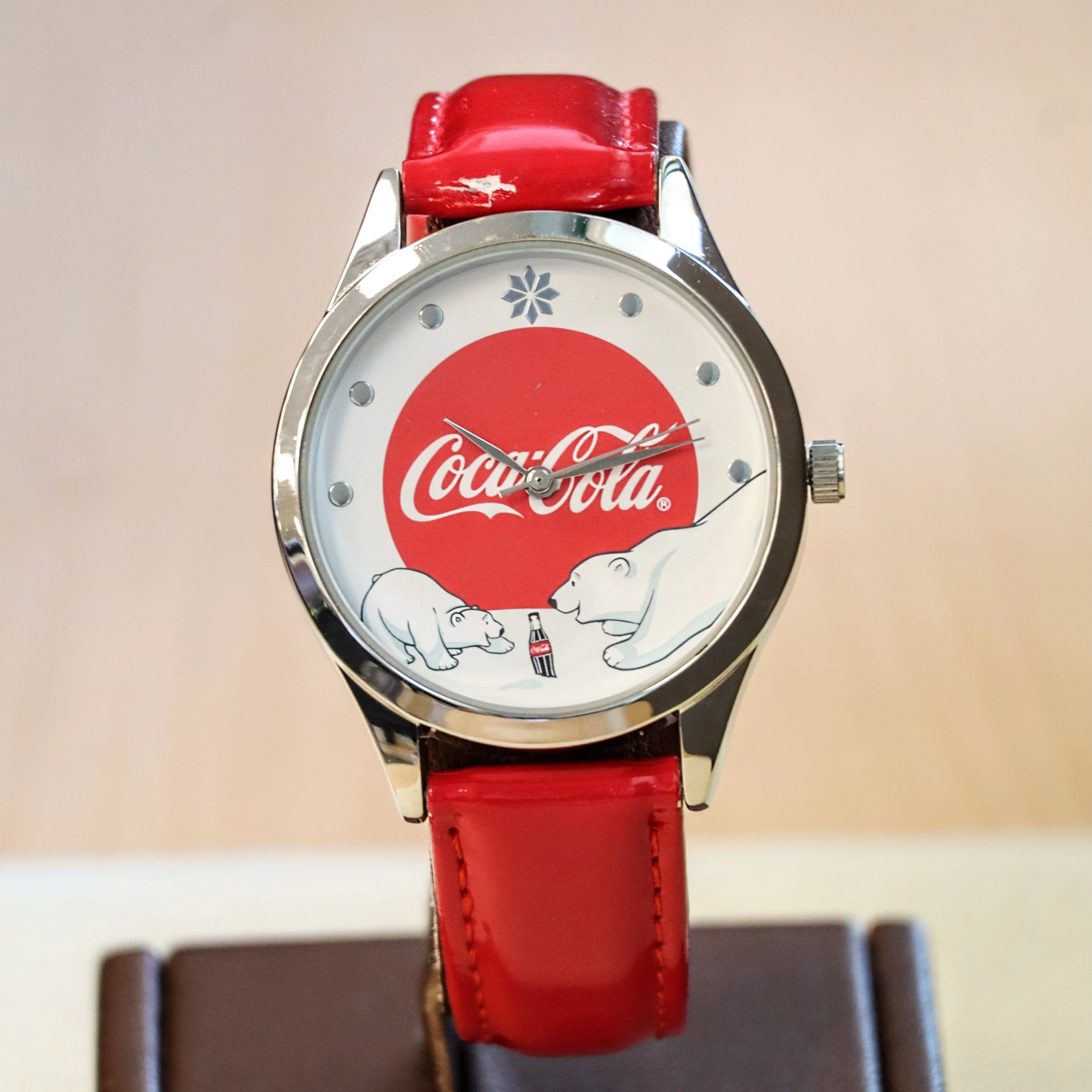COCA-COLA Watch Christmas Holiday Polar Bear Quartz Wristwatch - Image 4