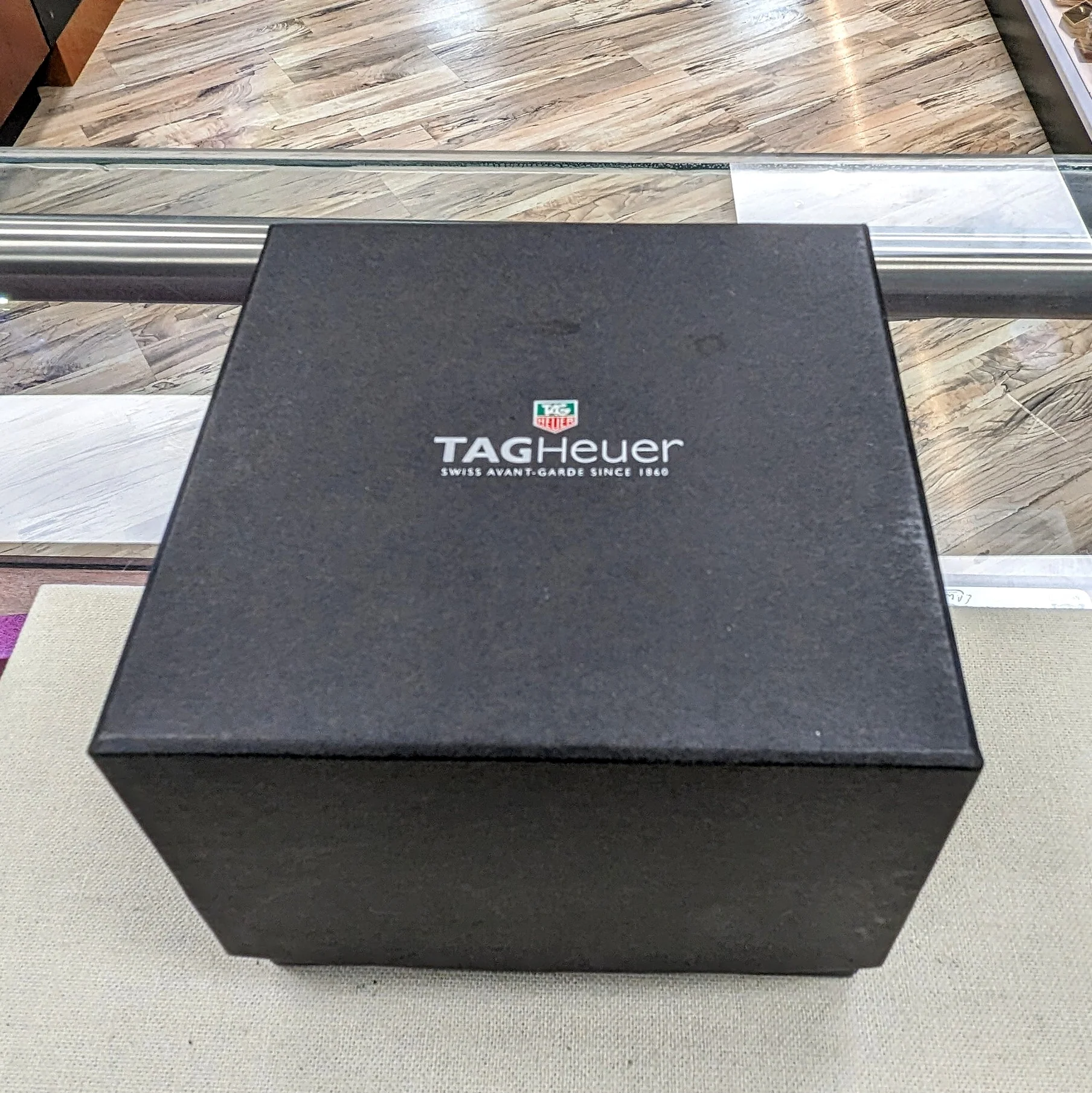 TAG HEUER Carrera Automatic Watch WV211A-2 "Geneva National Resort & Club" Dial Calibre 5 Date Indicator Wristwatch ALL Original, Double Box & Papers! - Image 17